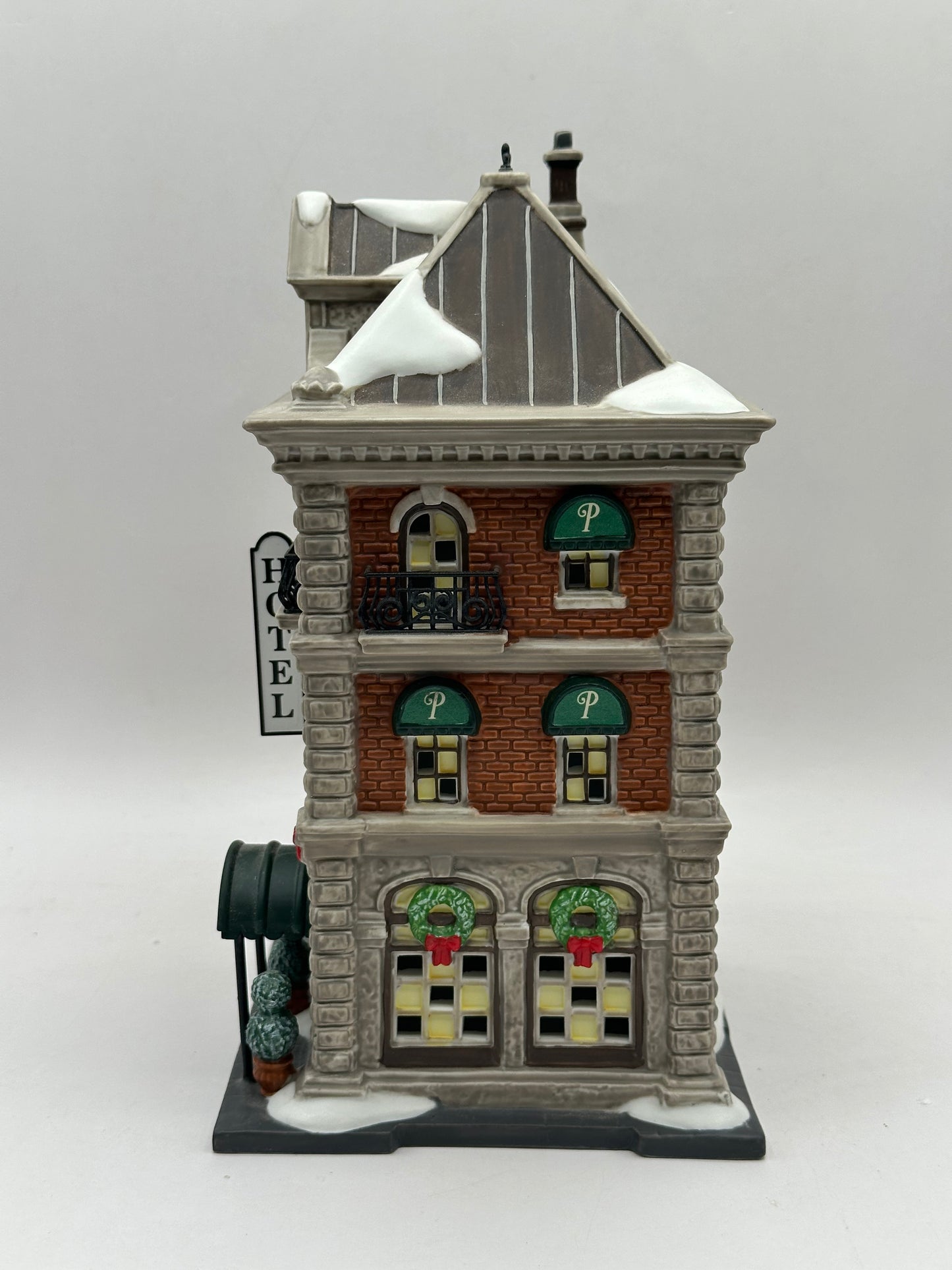 Department 56 - The Prescott Hotel - Christmas in the City