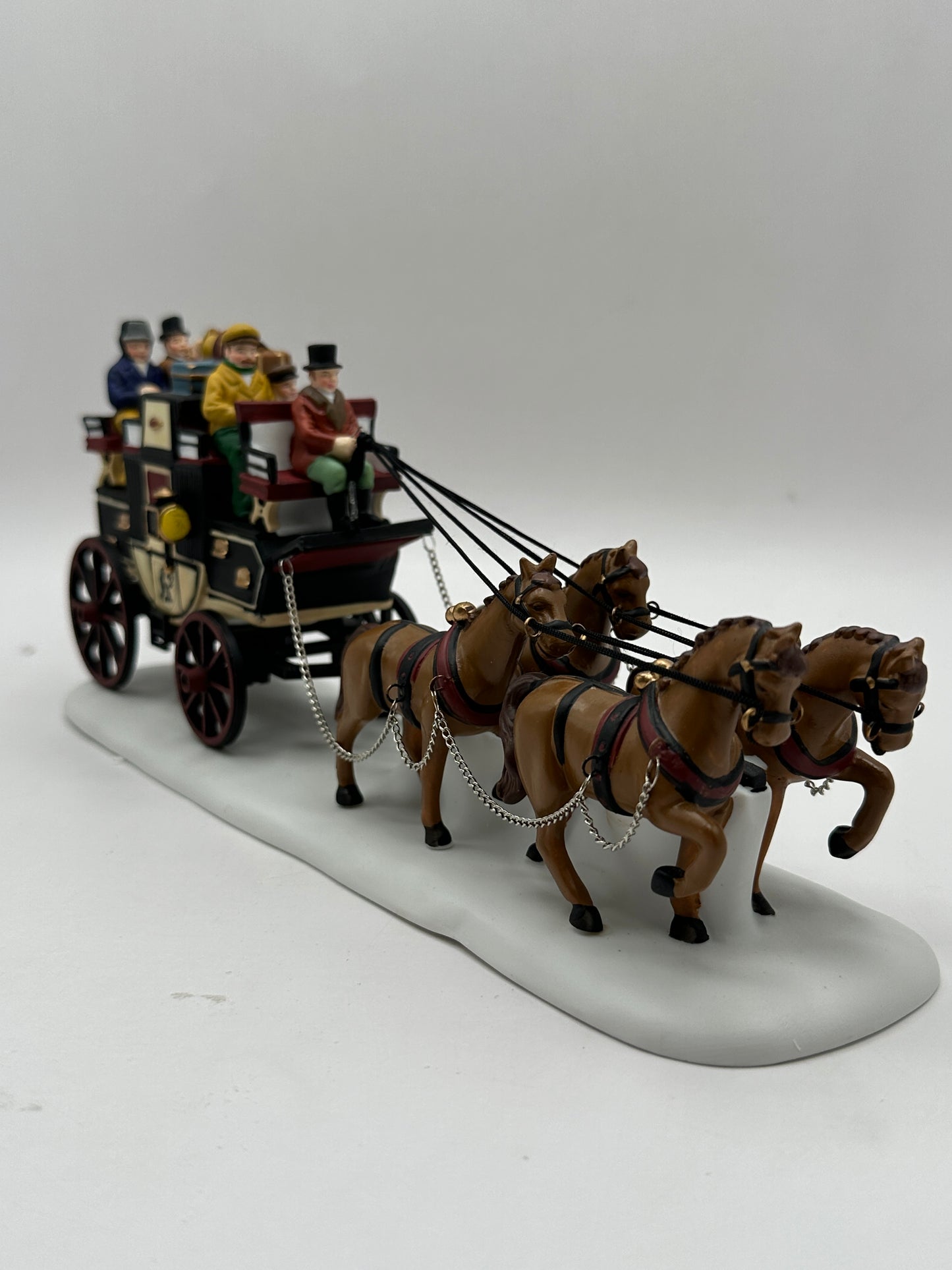 Department 56 - Holiday Coach - Dickens' Village