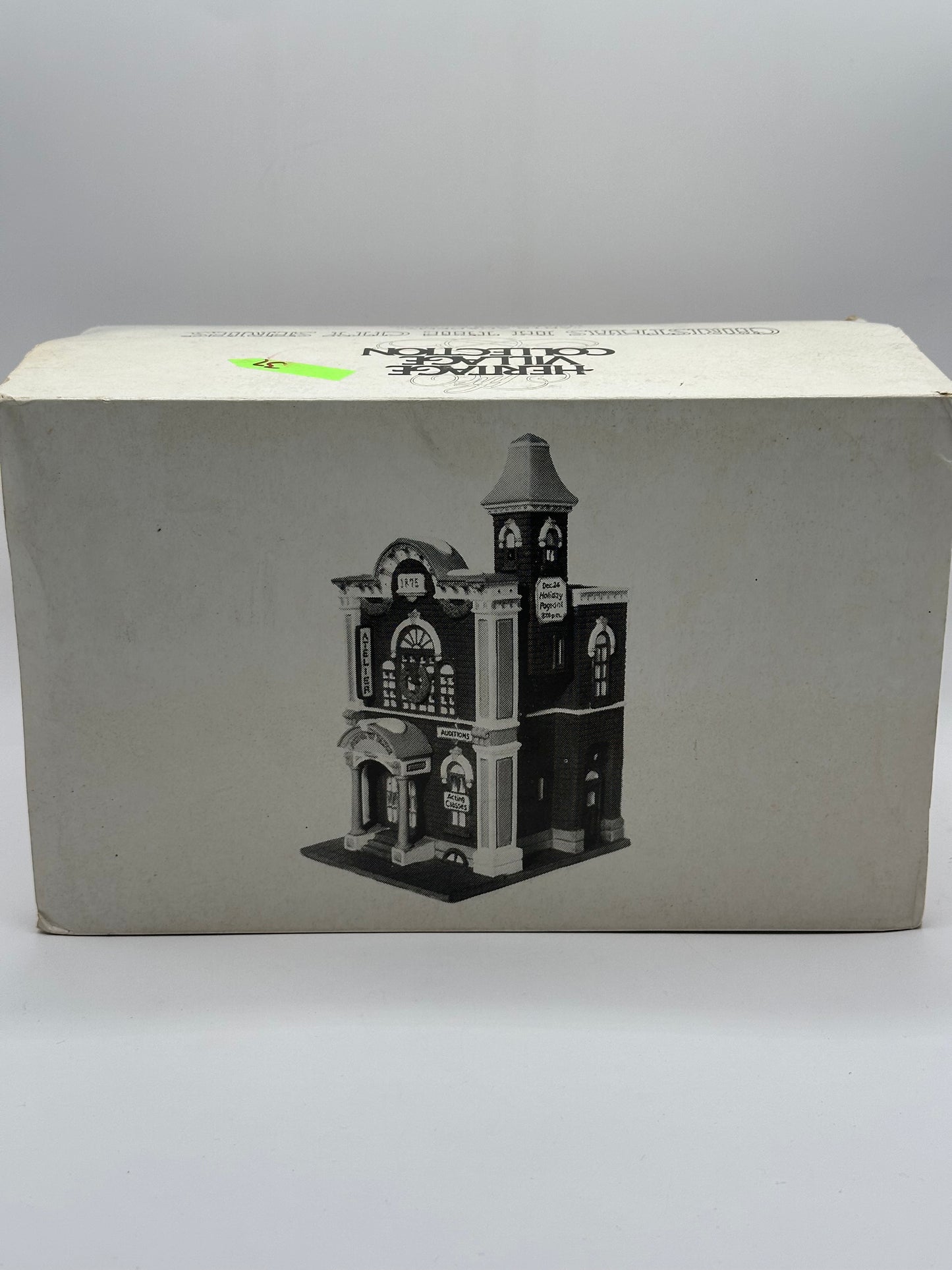 Department 56 – Arts Academy – Christmas in the City