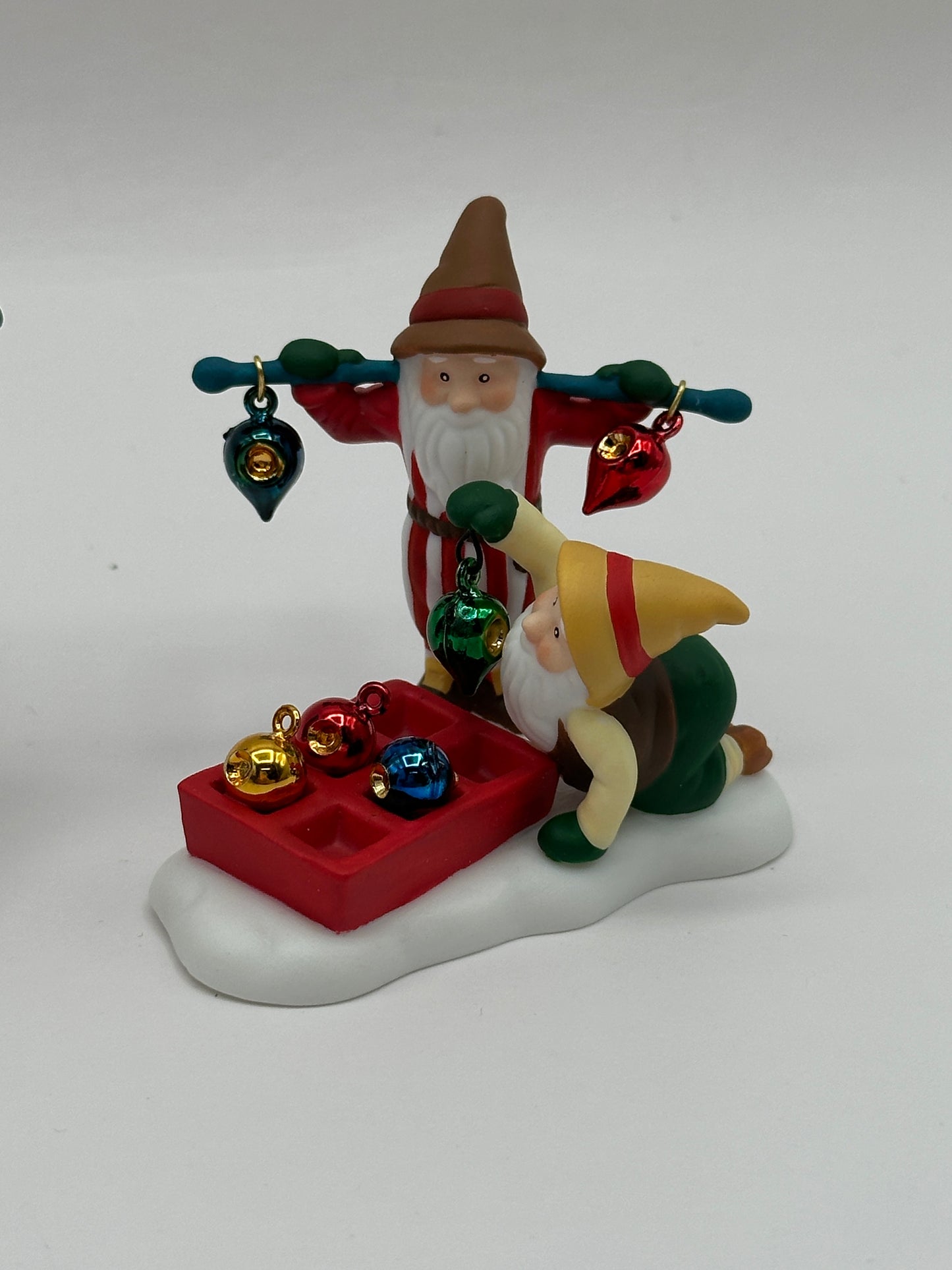 Department 56 - Don't Break The Ornaments - North Pole Series