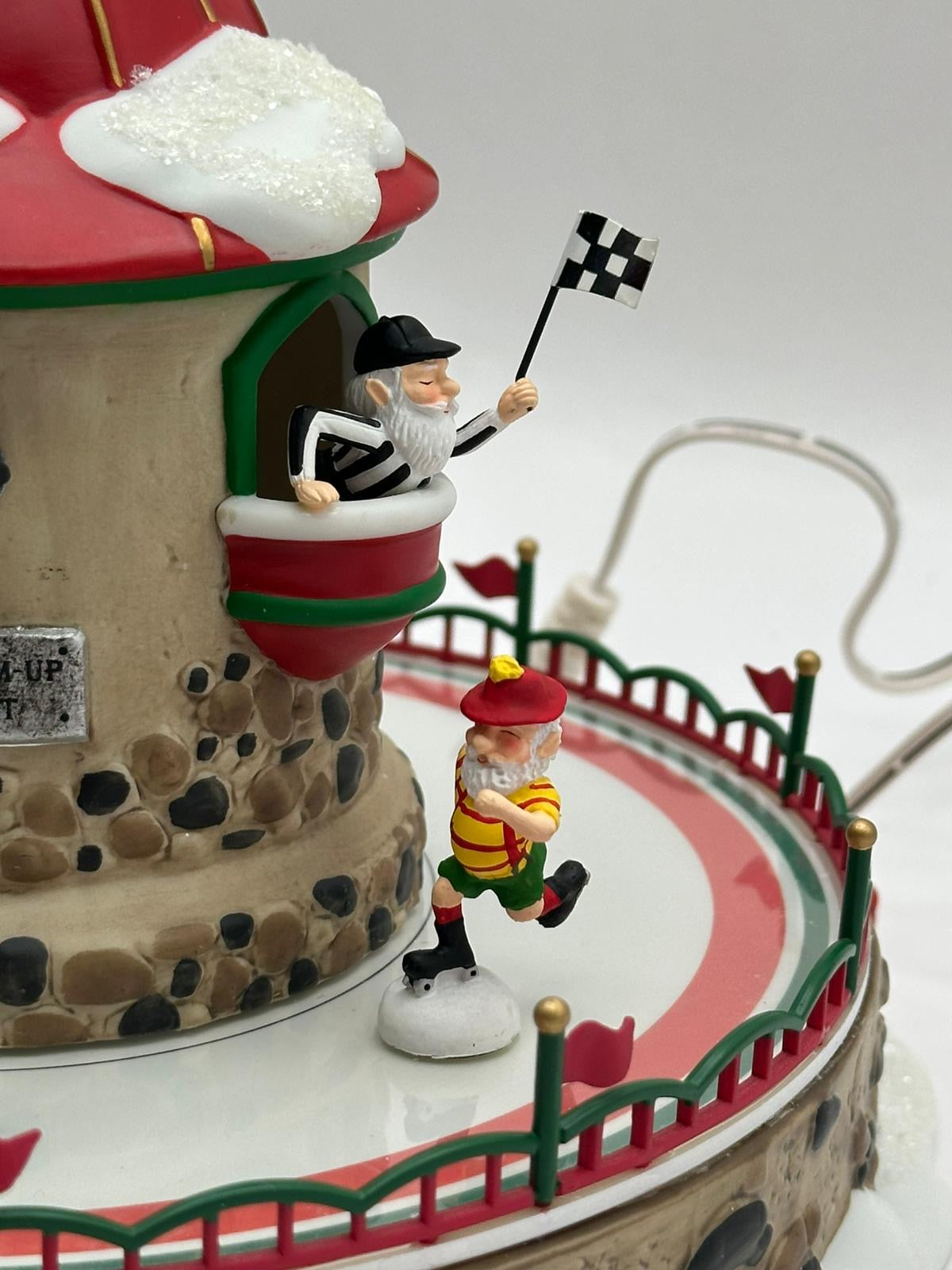 Department 56 - Polar Roller Rink - North Pole Series