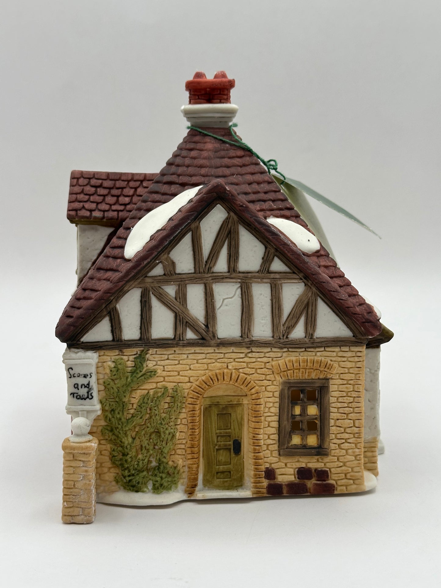 Department 56 - Thomas Kersey Coffee House - Dickens' Village