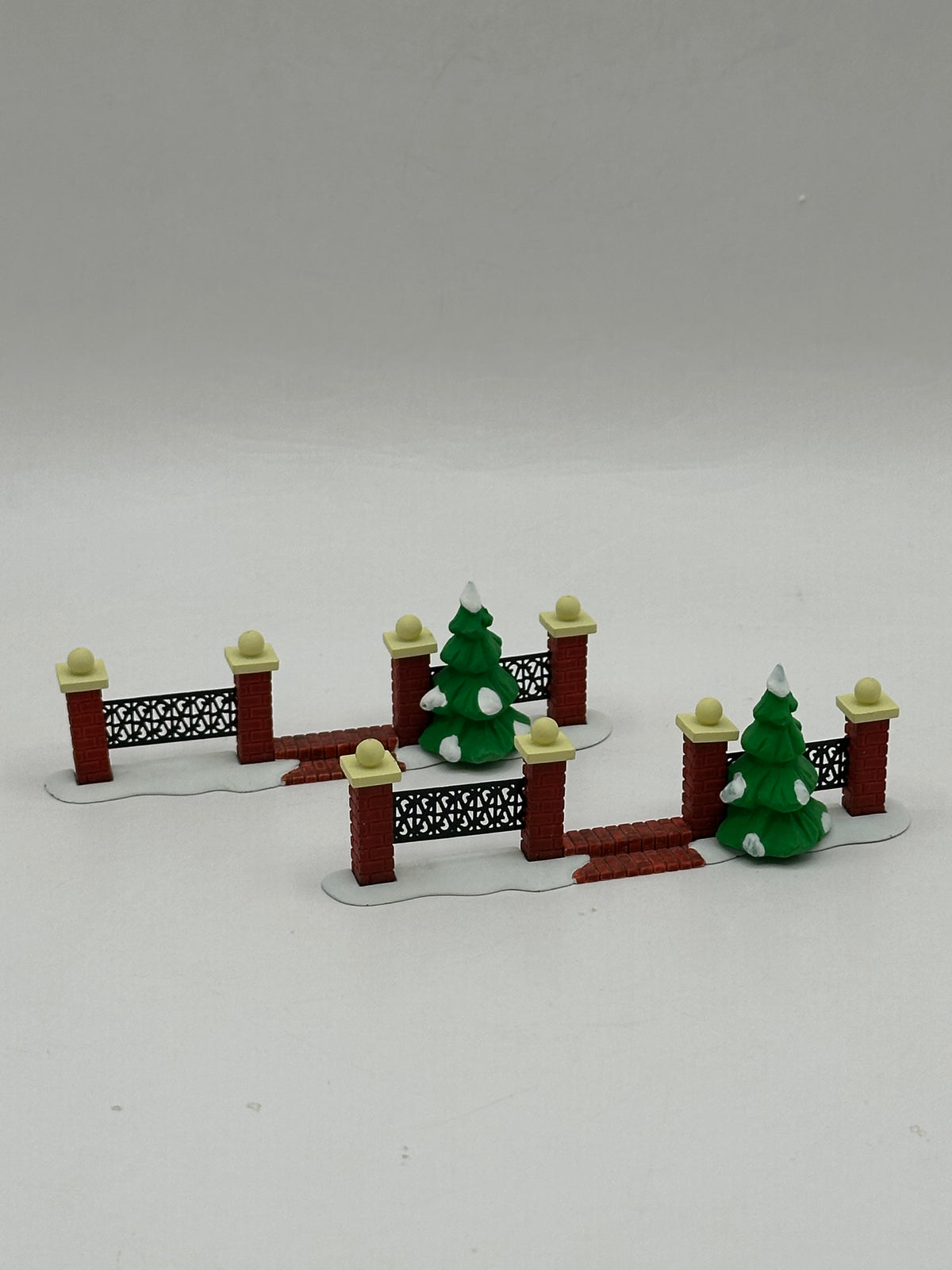Department 56 - Courtyard Fence With Step - Village Accessories (Please Read)