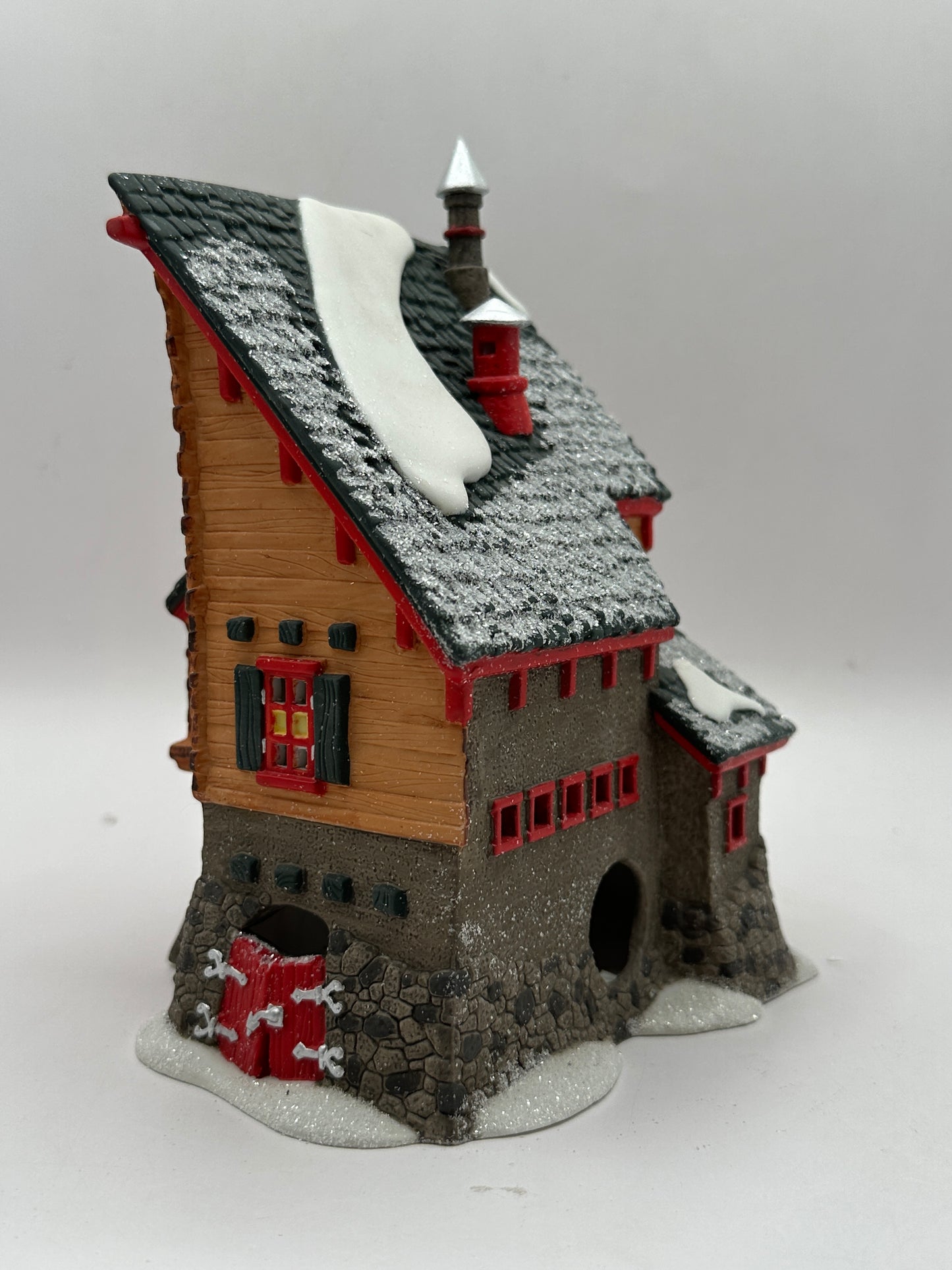 Department 56 - Elves' Trade School - North Pole Series