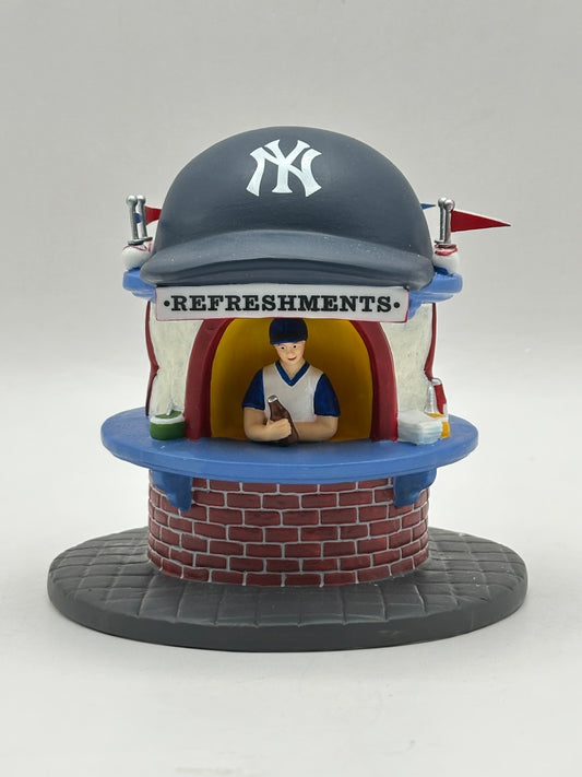 Department 56 - New York Yankees Refreshment Stand - Christmas in the City