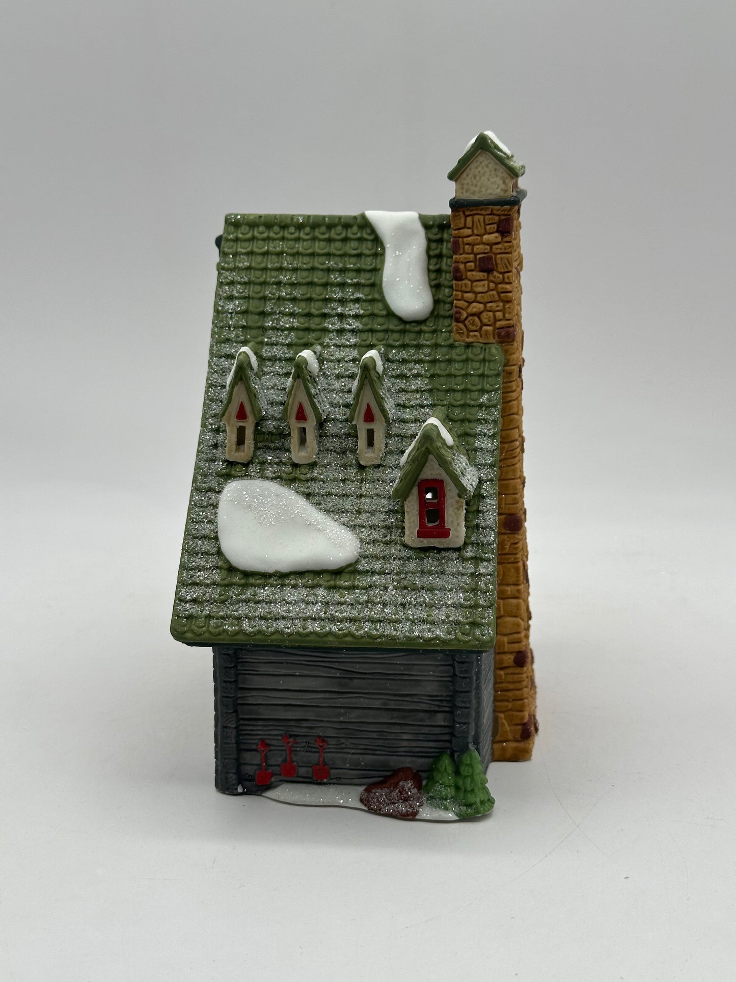 Department 56 - Elf Bunkhouse - North Pole Series