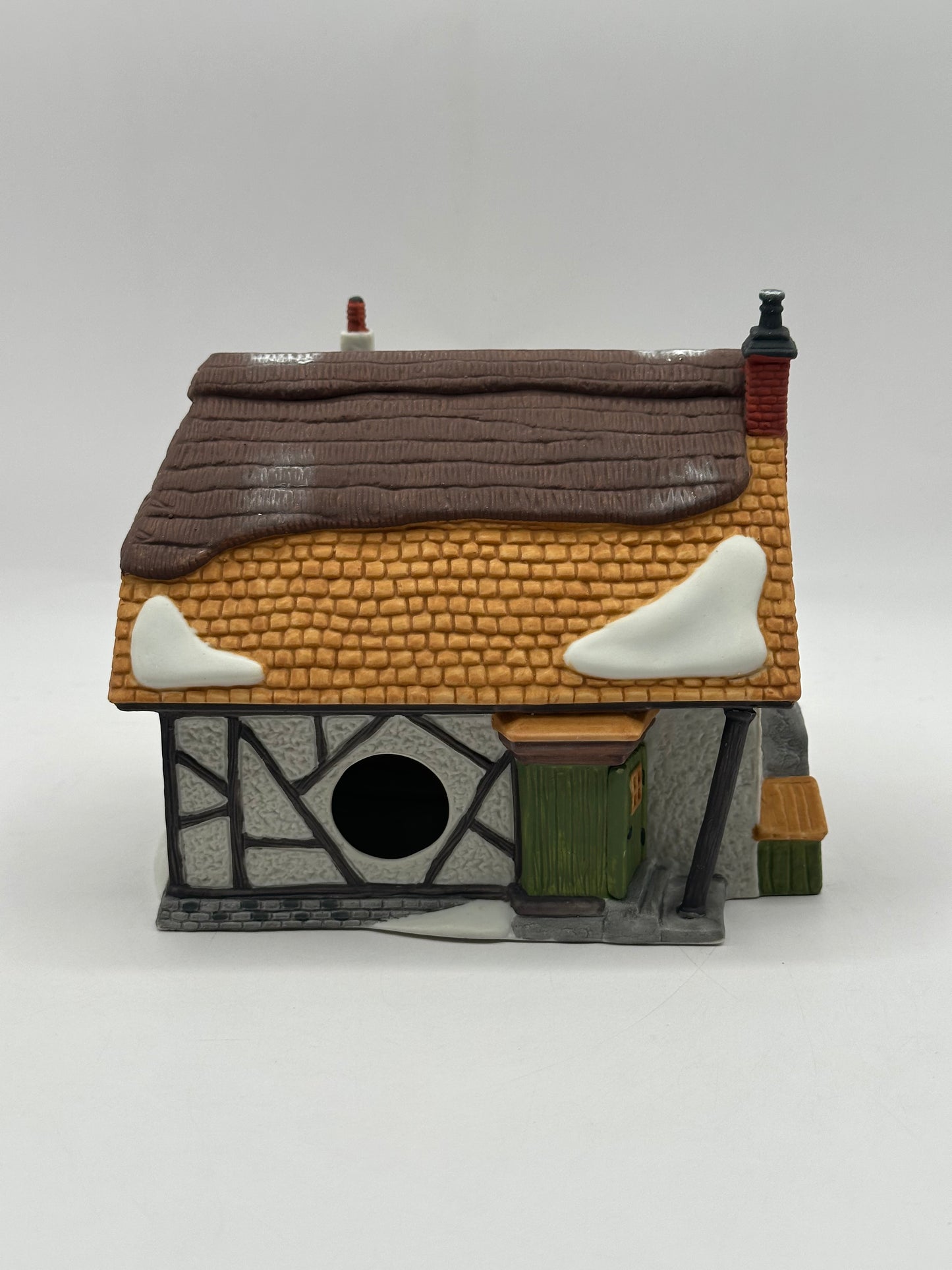 Department 56 - Maylie Cottage - Dickens’ Village