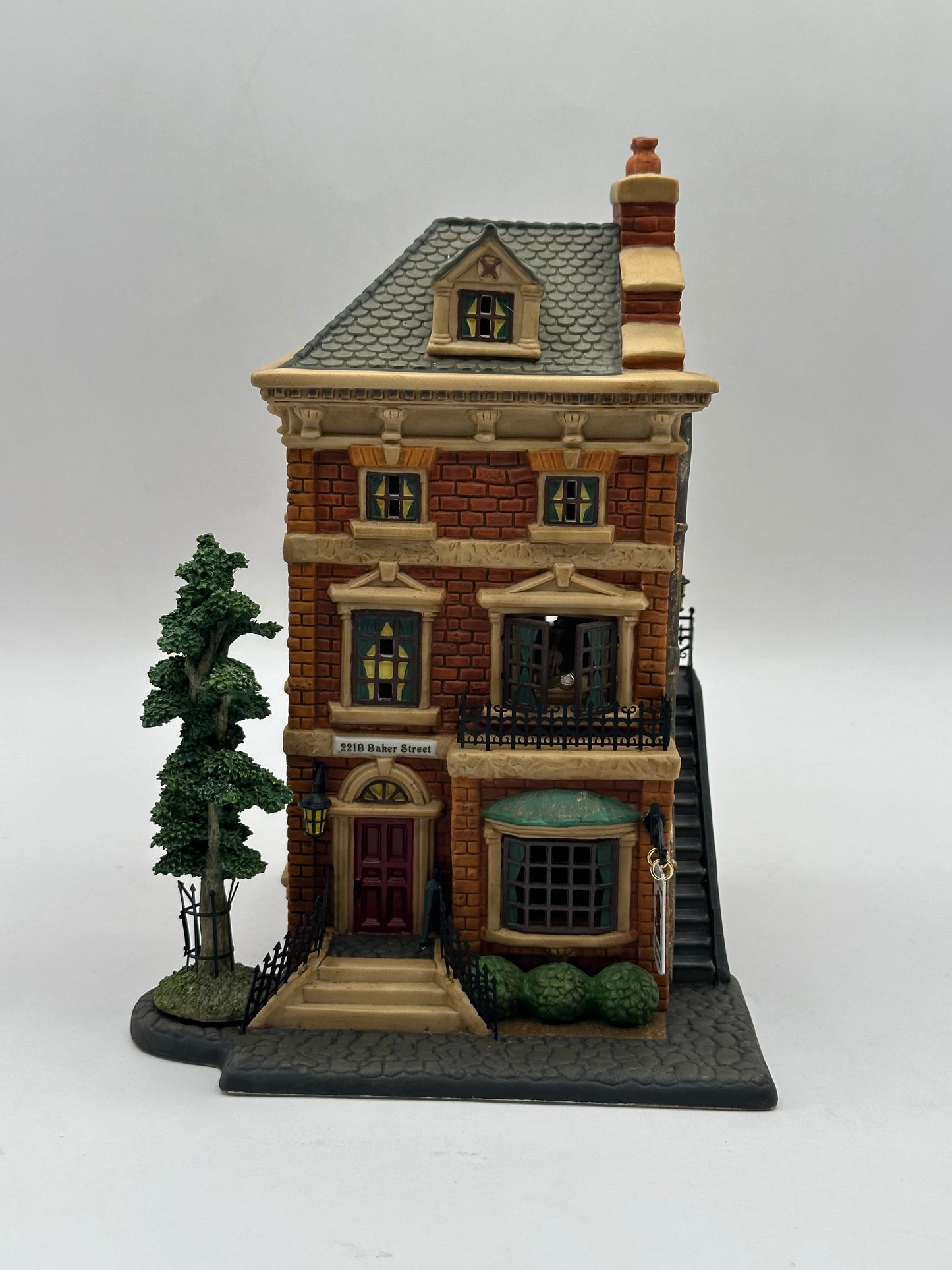 Department 56 - Sherlock Holmes - 221B Baker Street - Literary Classics