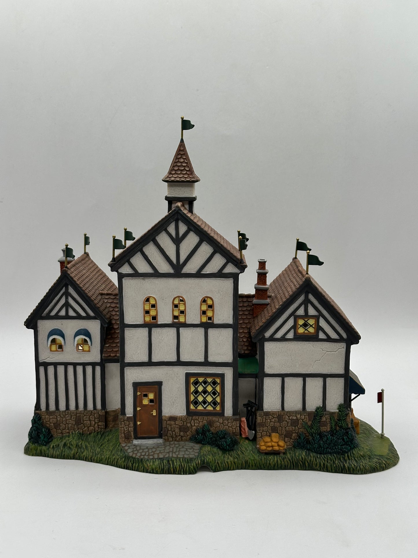 Department 56 - Burwickglen Golf Clubhouse - Dickens' Village