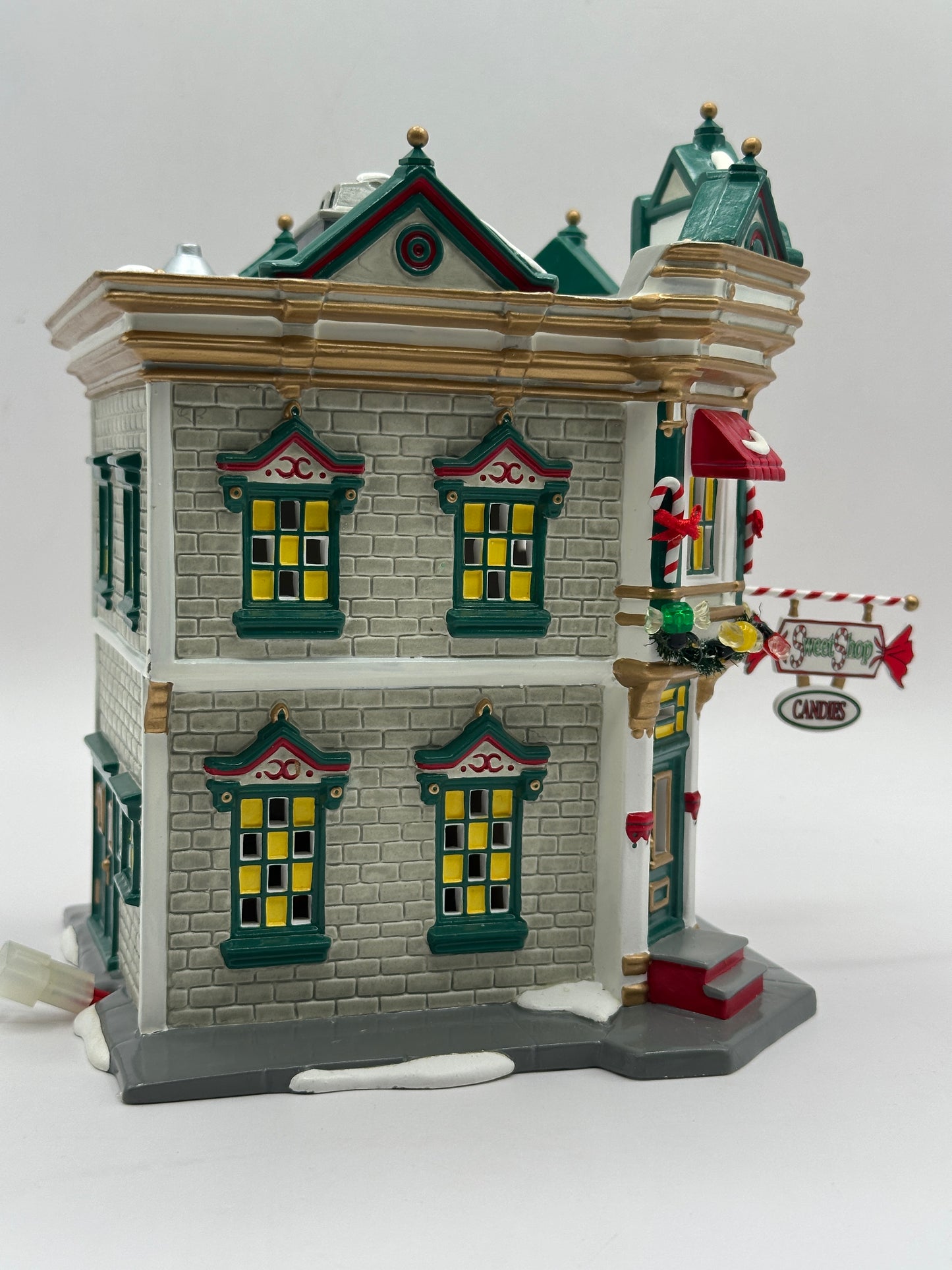 Department 56 - The Sweet Shop - Original Snow Village