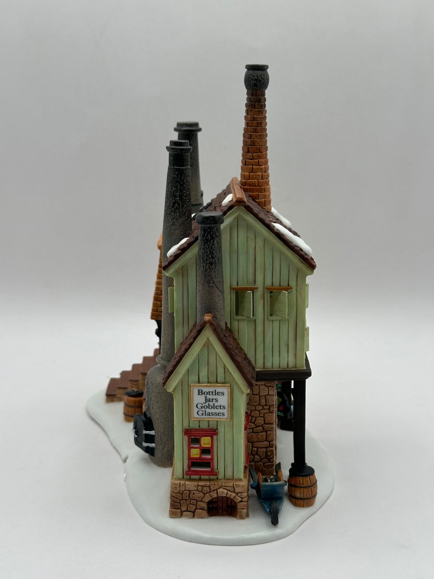 Department 56 - Castle Glassworks - New England Village