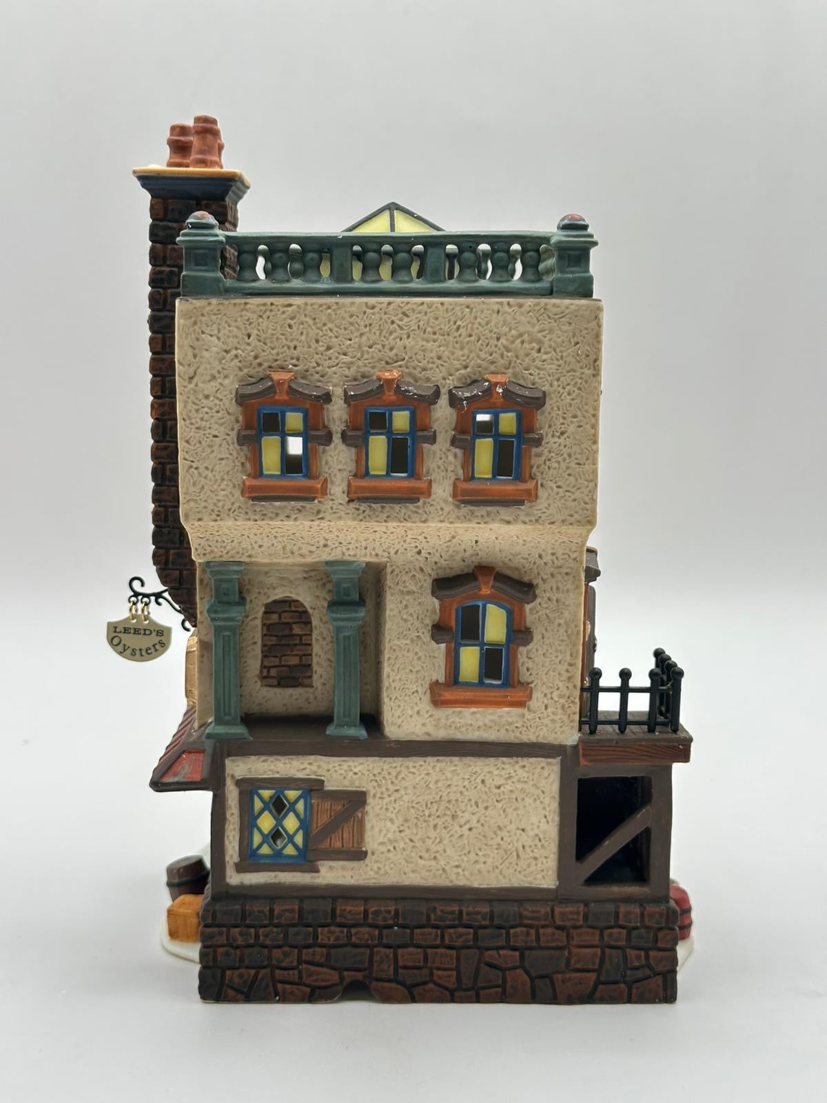 Department 56 - Leed's Oyster House - Dickens' Village