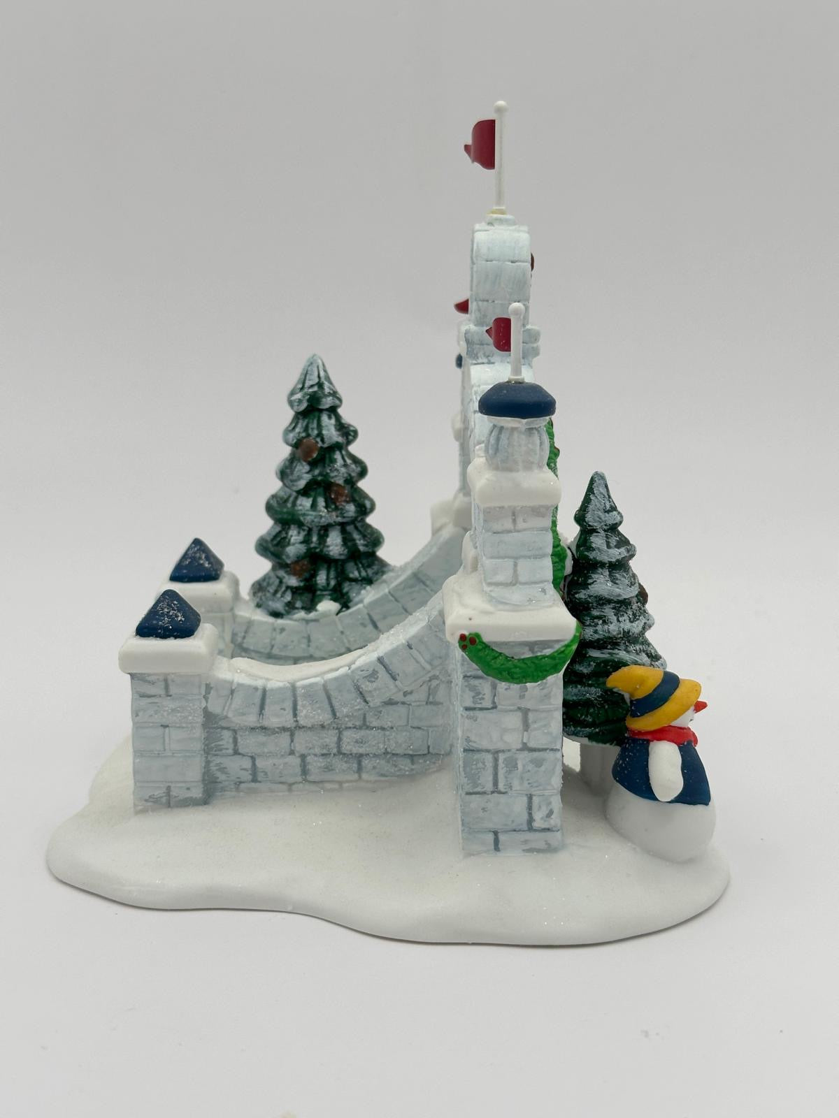 Department 56 - North Pole Gate - North Pole Series