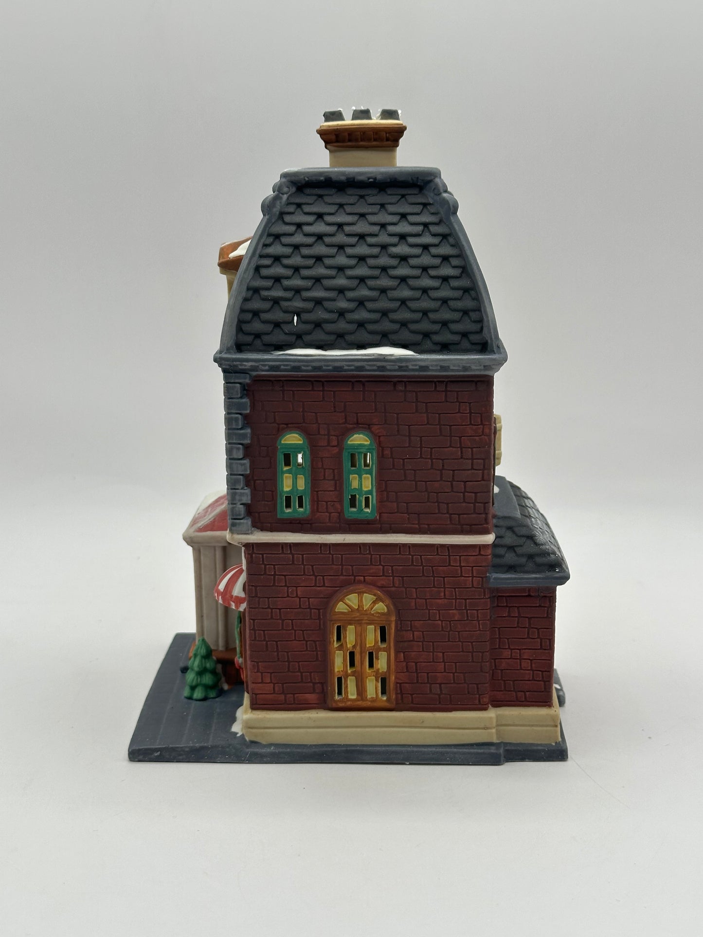 Department 56 - Haberdashery - Christmas in the City