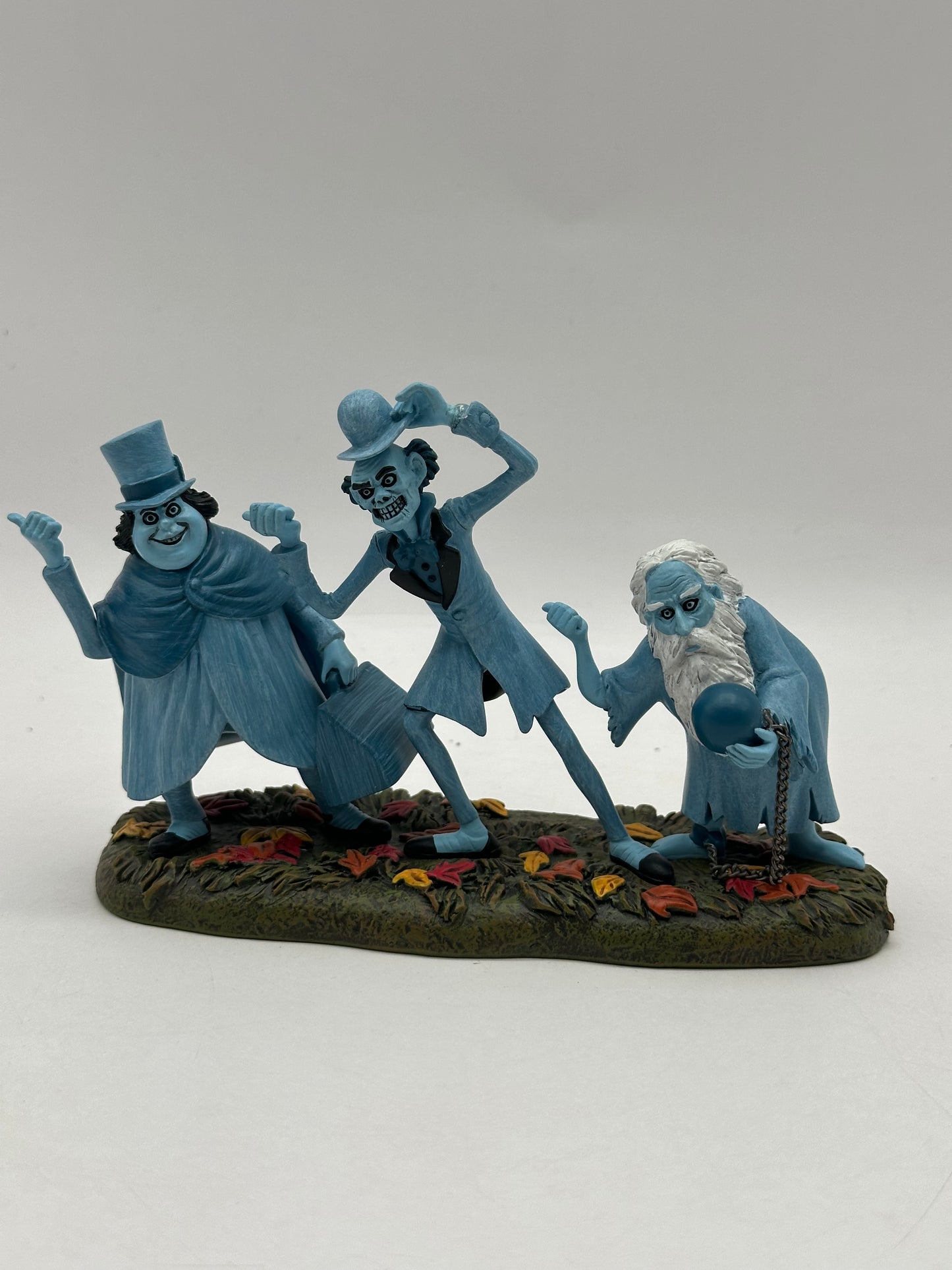 Department 56- Beware of Hitchhikers - Disneyland Haunted Mansion