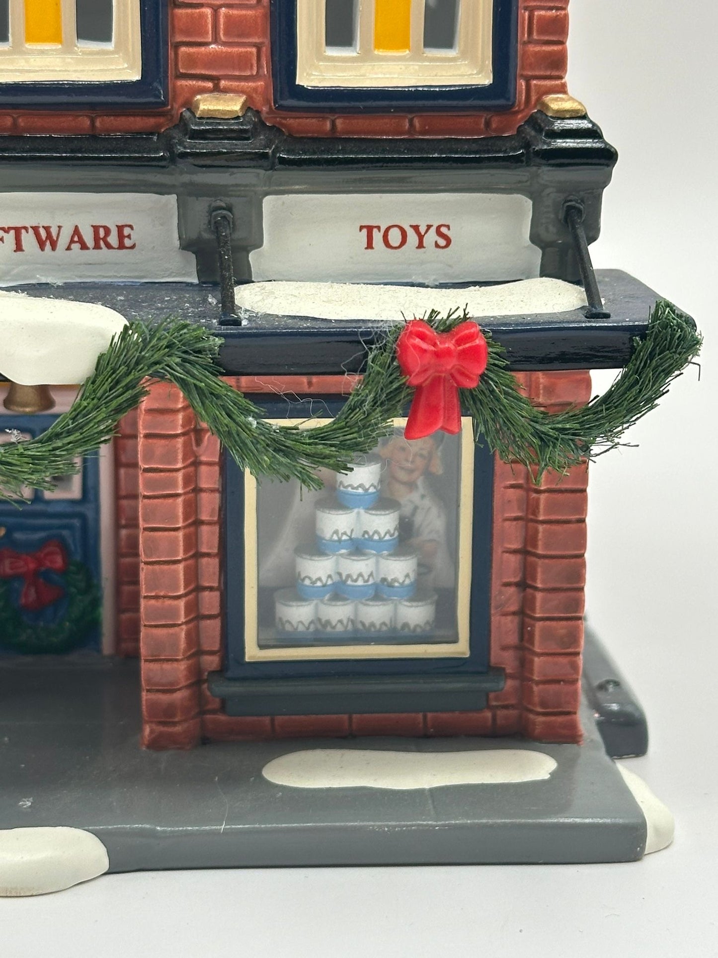 Department 56 - Forest And Sons 5 & Dime - Original Snow Village