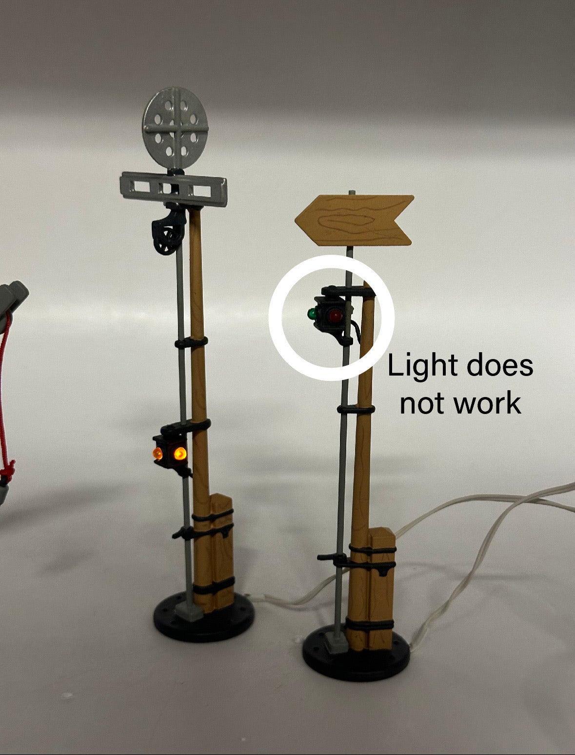 Department 56 - Queensbridge Railwoad Yard Accessories - Village Accessories