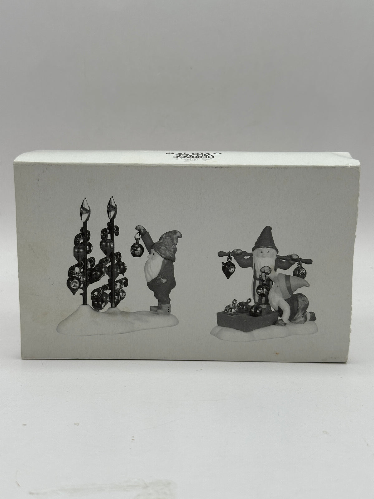 Department 56 - Don't Break The Ornaments - North Pole Series