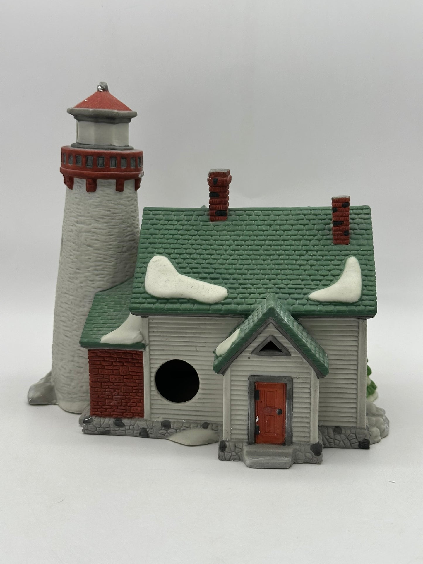 Department 56 - Craggy Cove Lighthouse - New England Village
