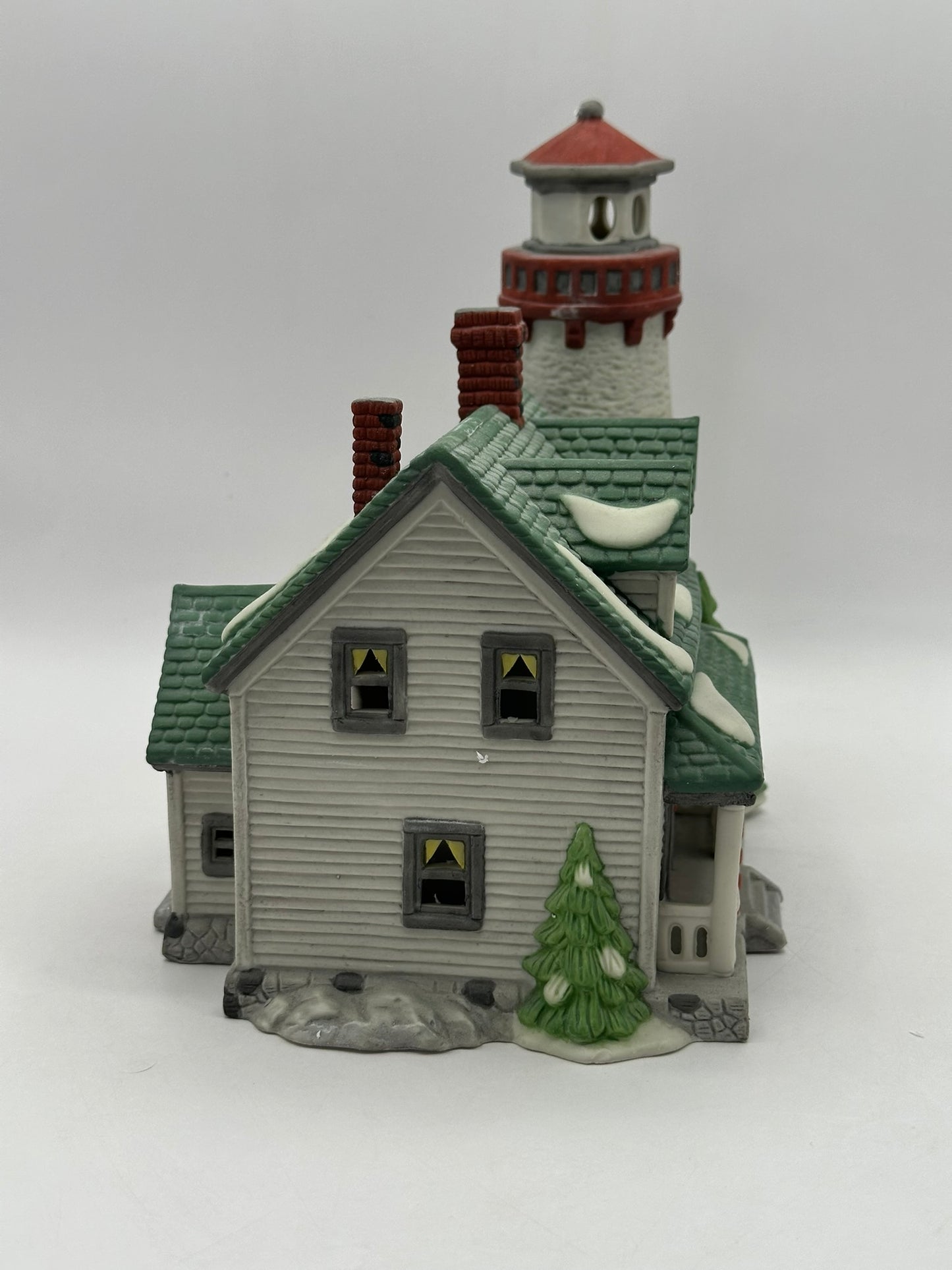 Department 56 - Craggy Cove Lighthouse - New England Village