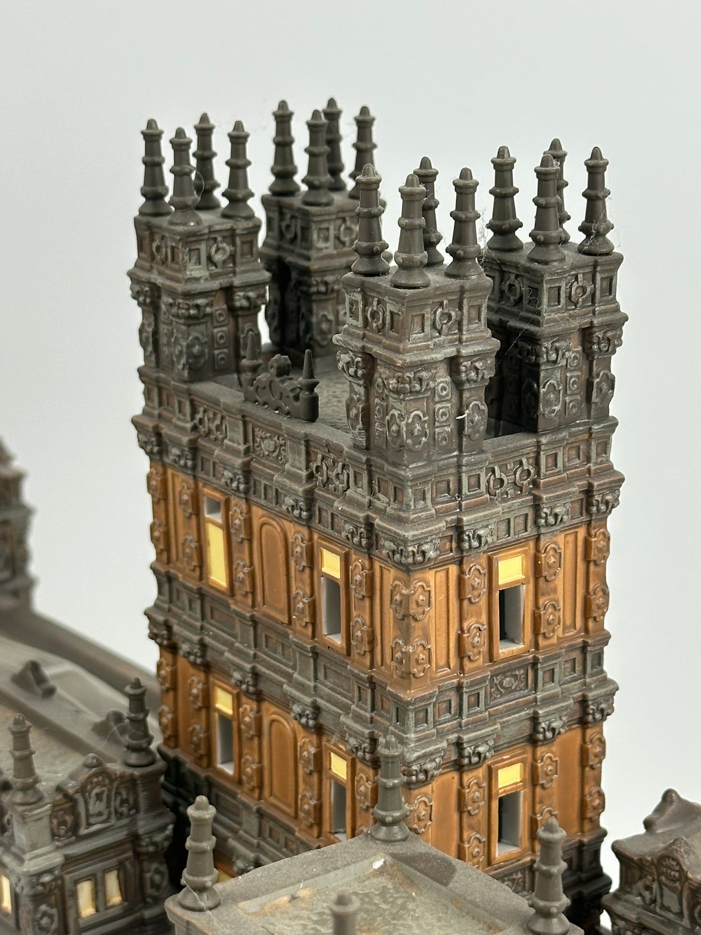 Department 56 - Downton Abbey with "The Legacy Continues" Figurine - Downton Abbey Series