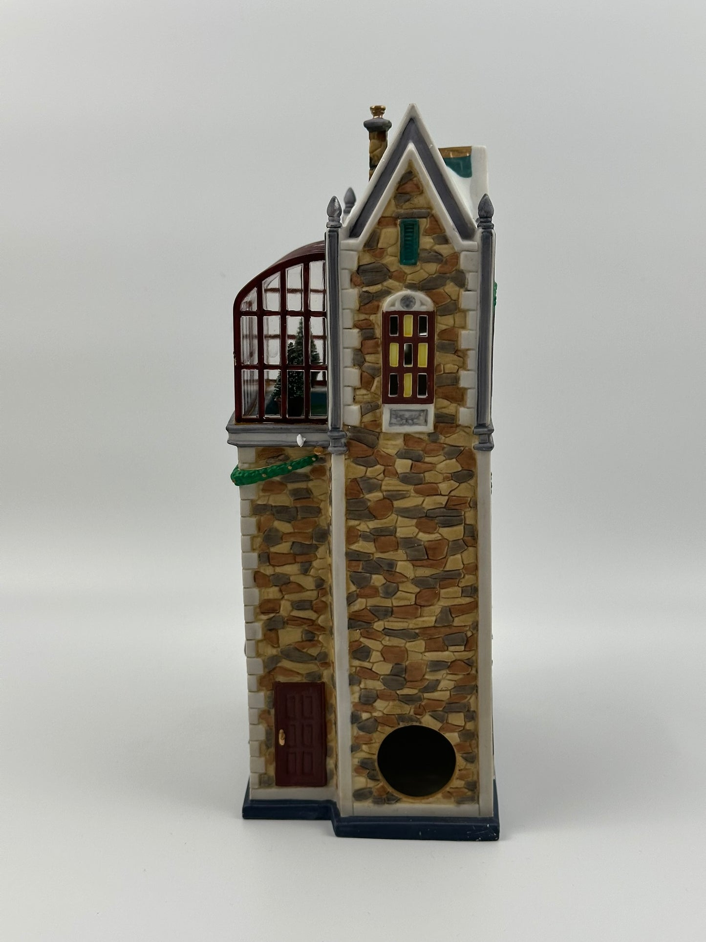 Department 56 - The University Club - Christmas in the City