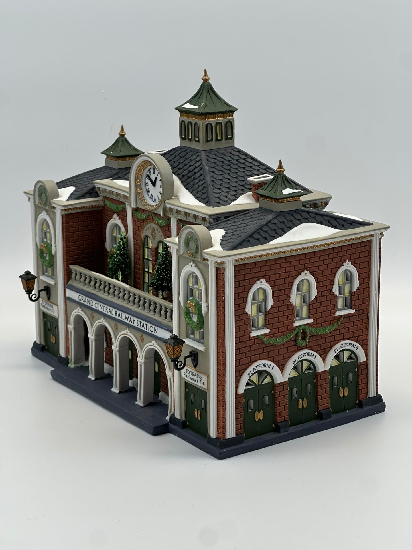 Department 56 - Grand Central Railway Station - Christmas in the City