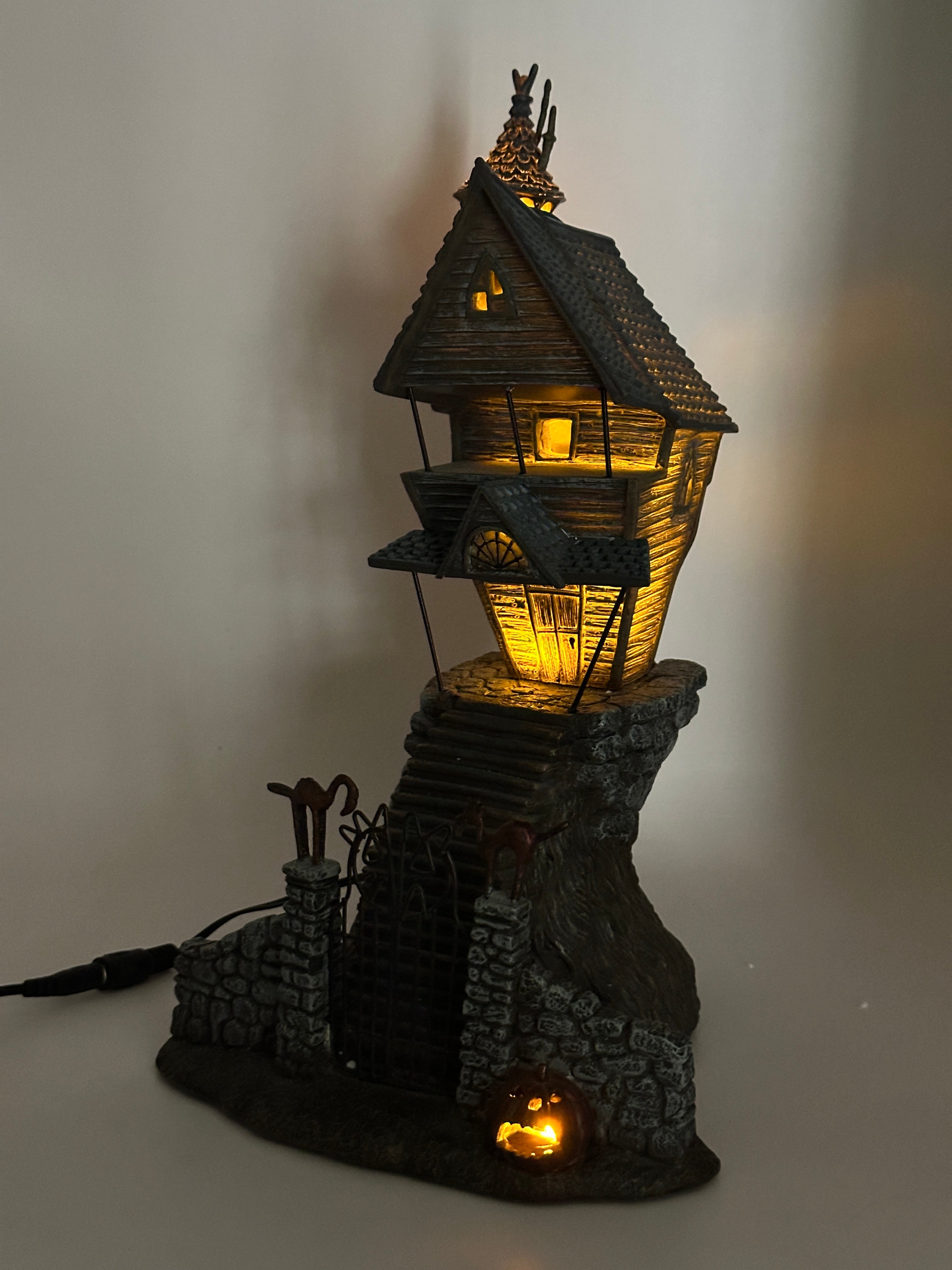 Department 56 - Jack Skellington's House - The Nightmare Before