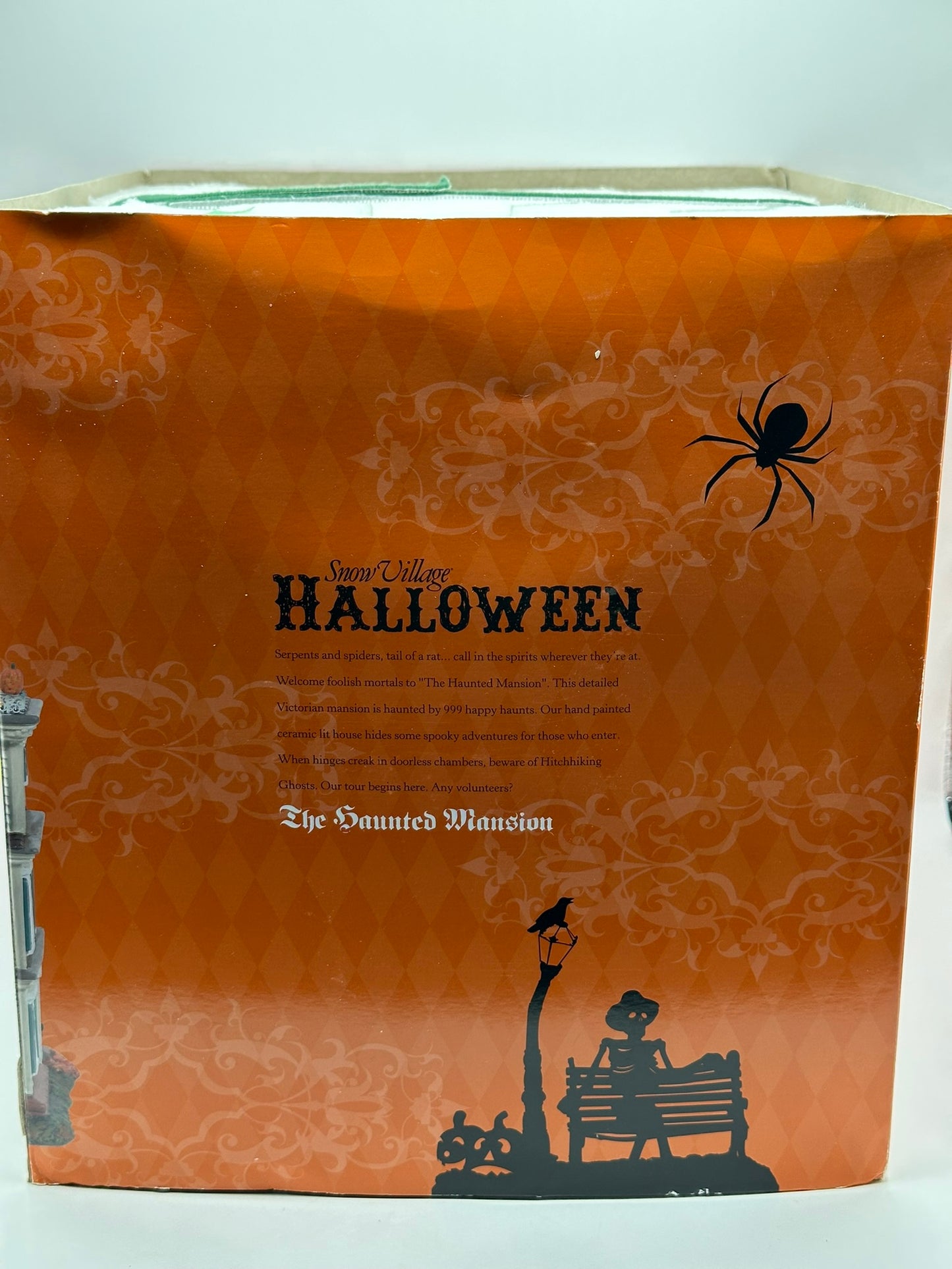 Department 56 - Disneyland Haunted Mansion (Porcelain Edition)