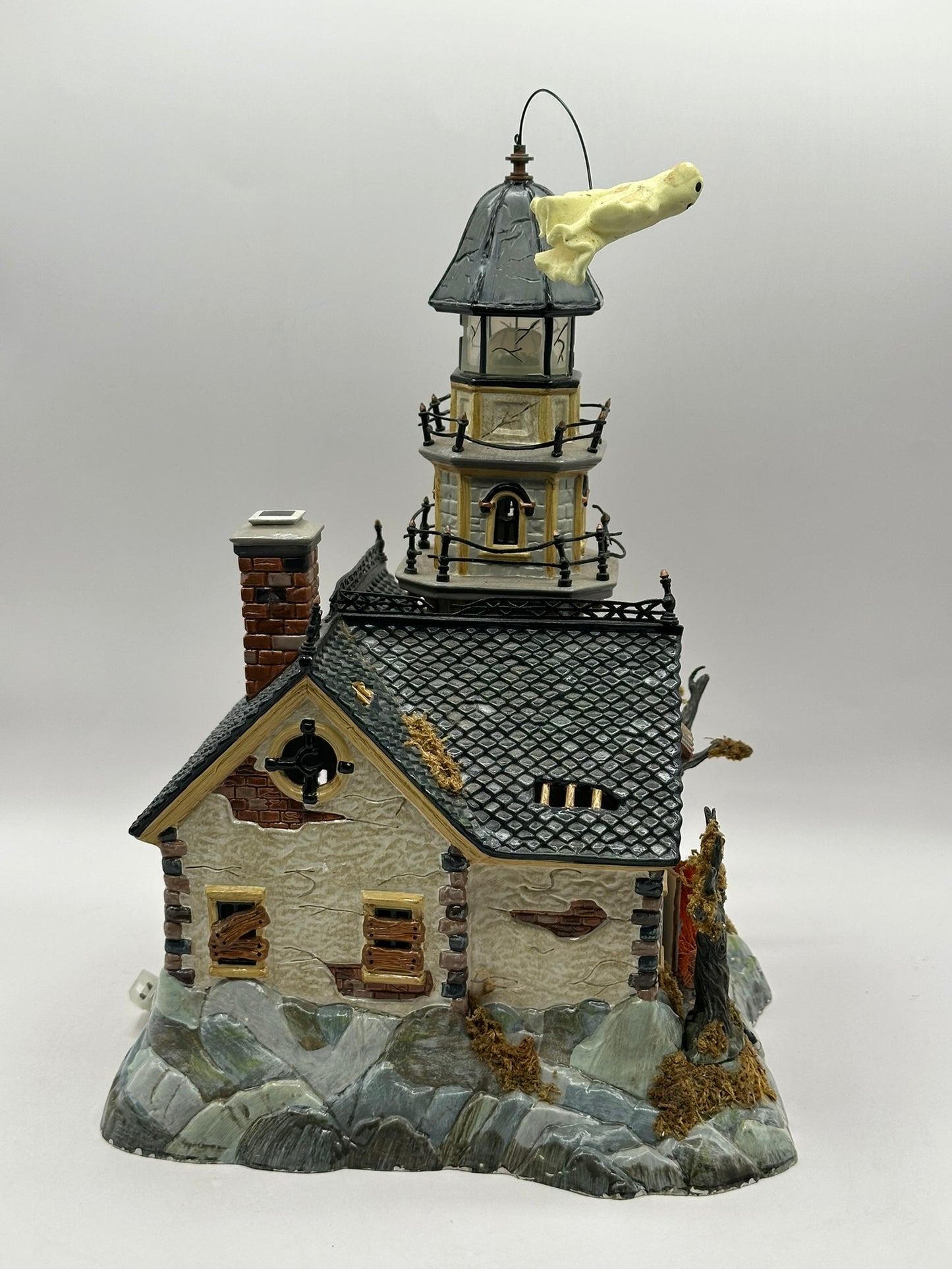Department 56 - Shipwreck Lighthouse - Snow Village Halloween