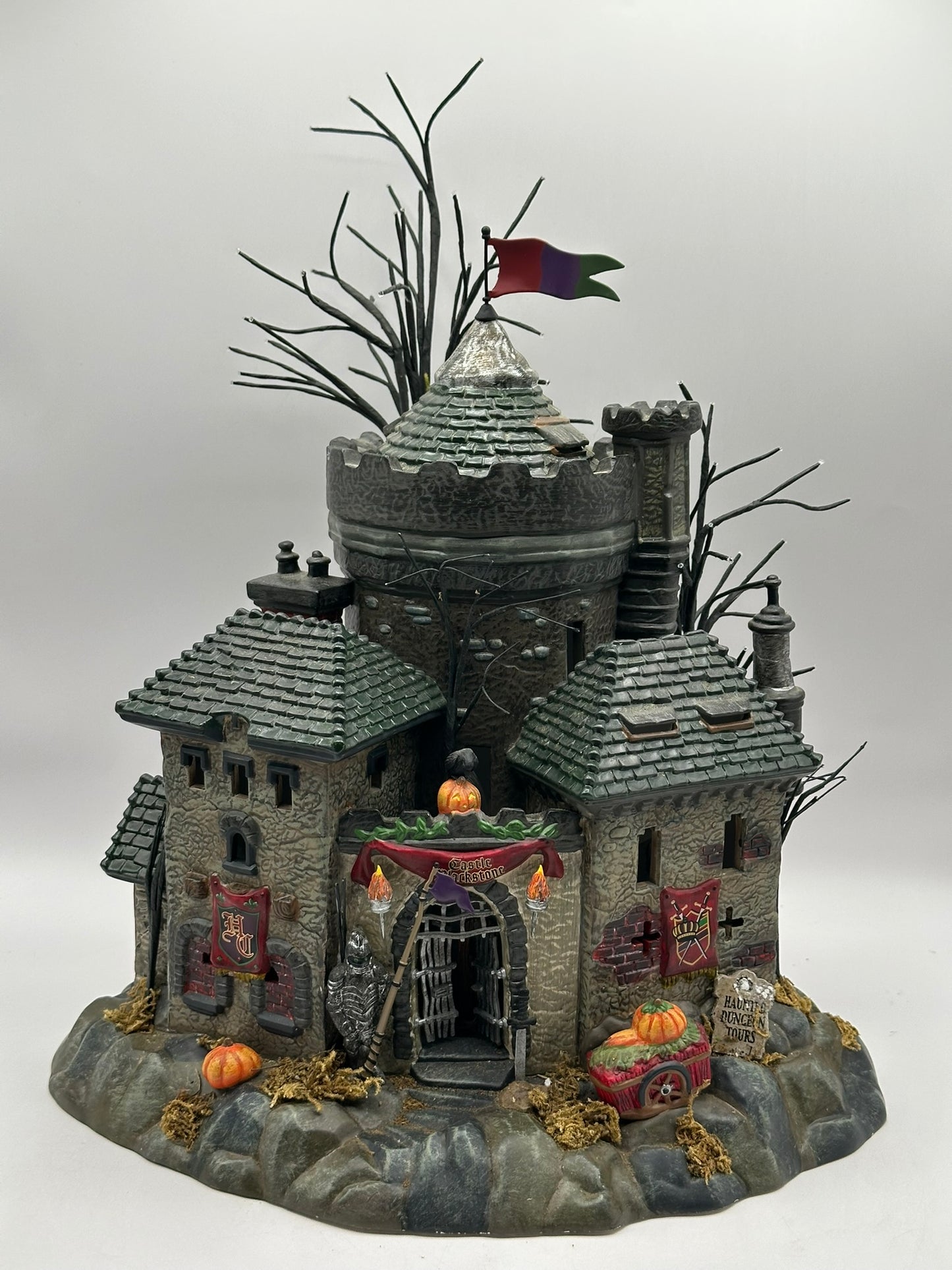 Department 56 - Castle Blackstone - Snow Village Halloween