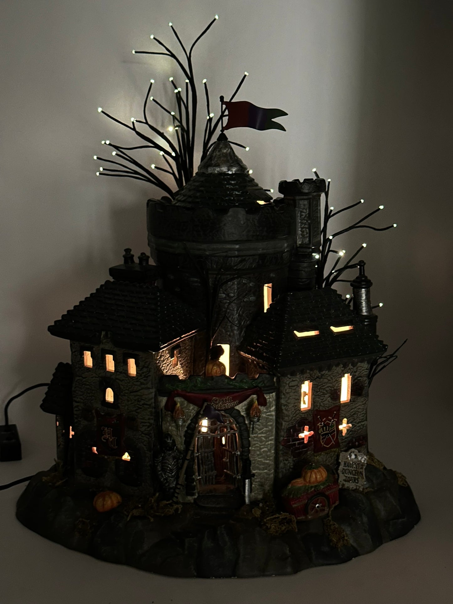 Department 56 - Castle Blackstone - Snow Village Halloween