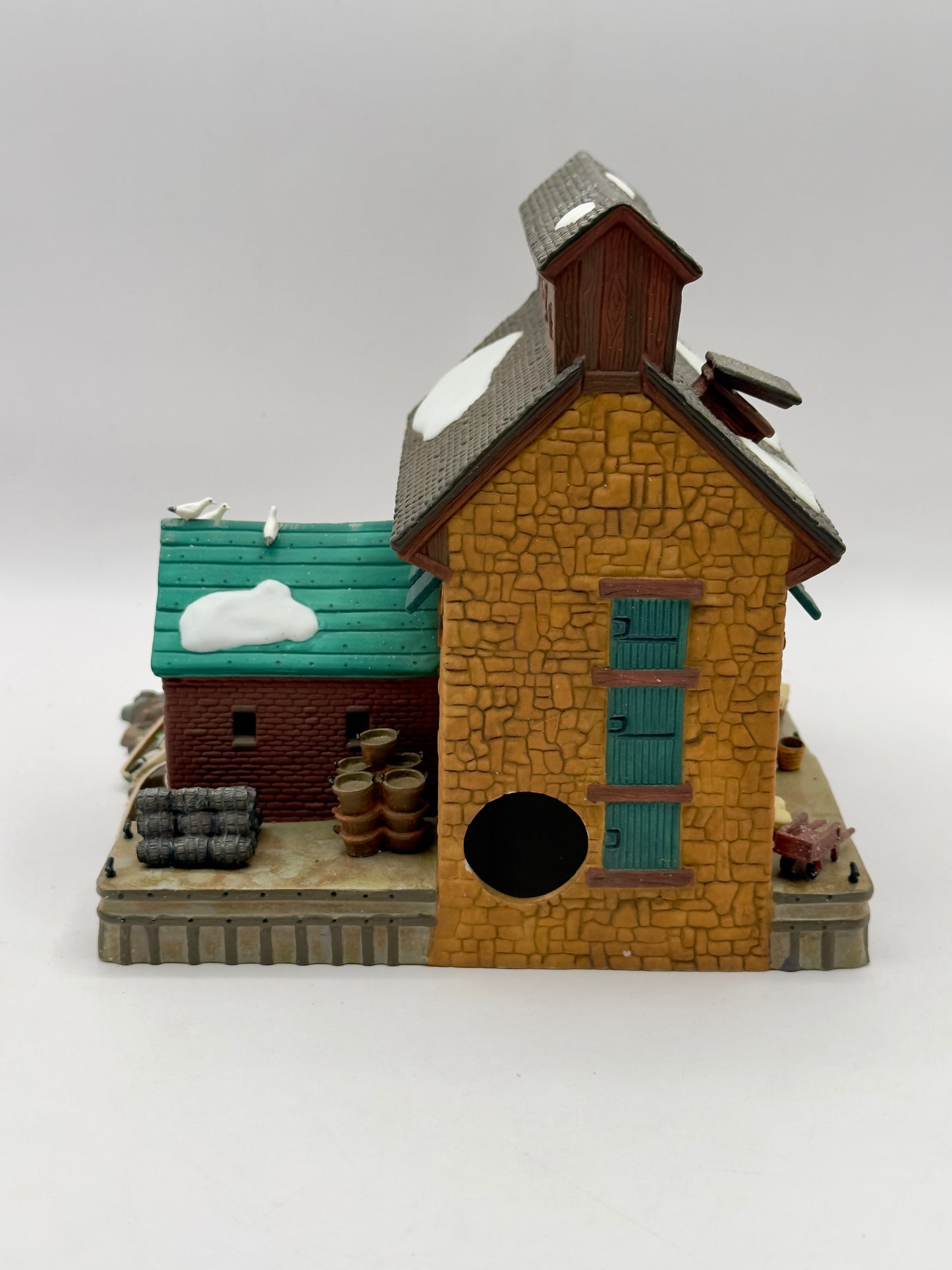 Department 56 - North Eastern Sea Fisheries Ltd. - Dickens’ Village