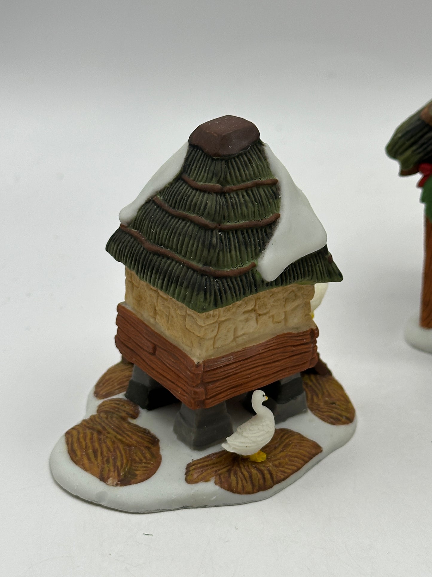 Department 56 - McShane Cottage - Dickens' Village