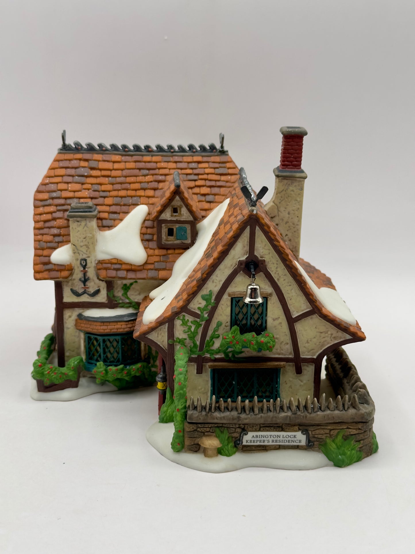 Department 56 - Abington Lock Keeper's Residence - Dickens' Village