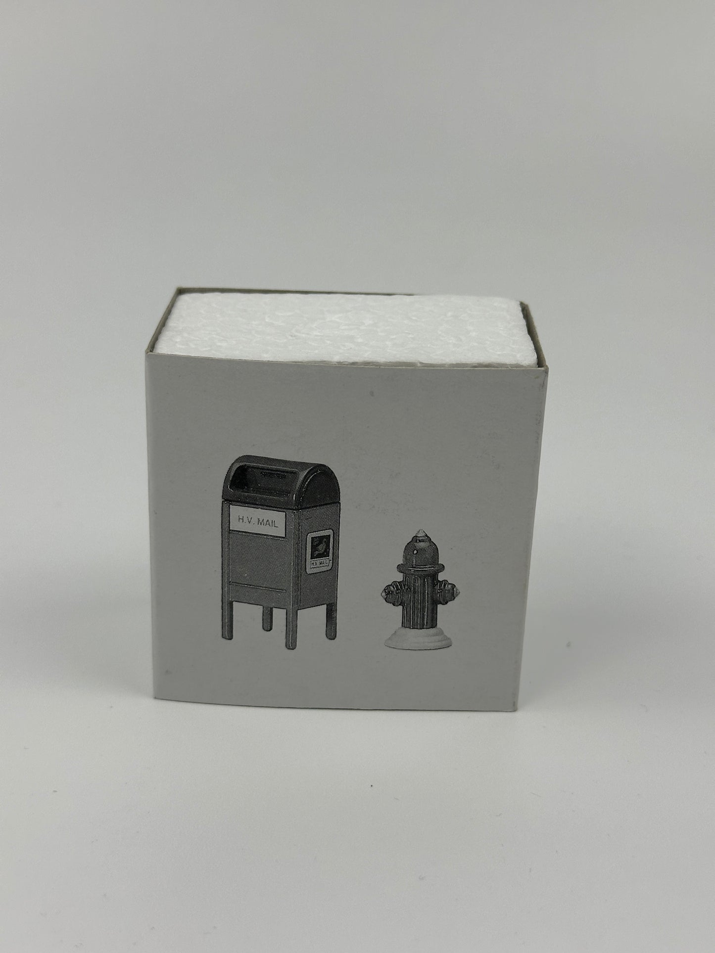 Department 56 - Mail Box / Fire Hydrant (Set of 2) - Village Accessories