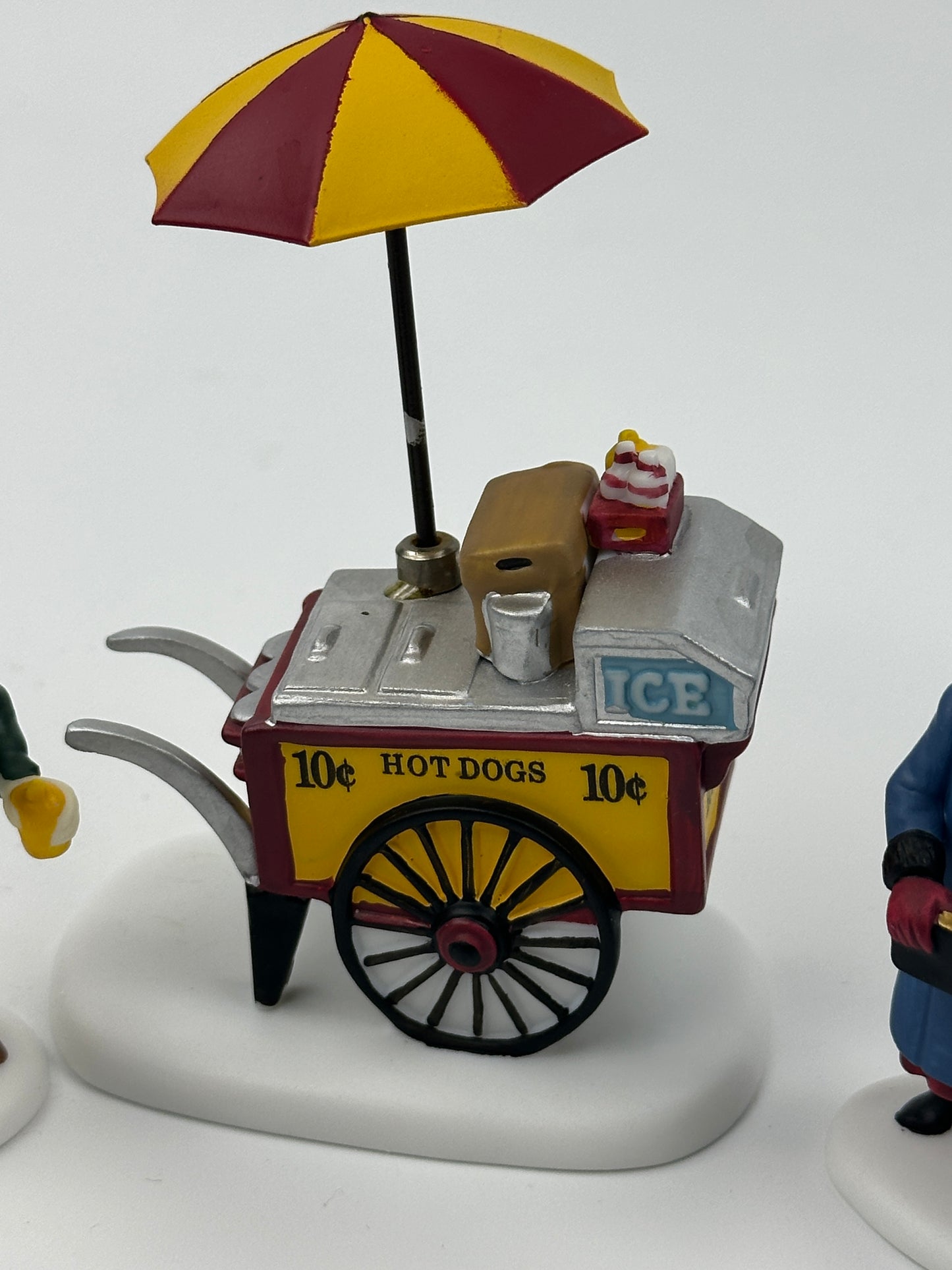 Department 56 - Hot Dog Vendor - Christmas in the City