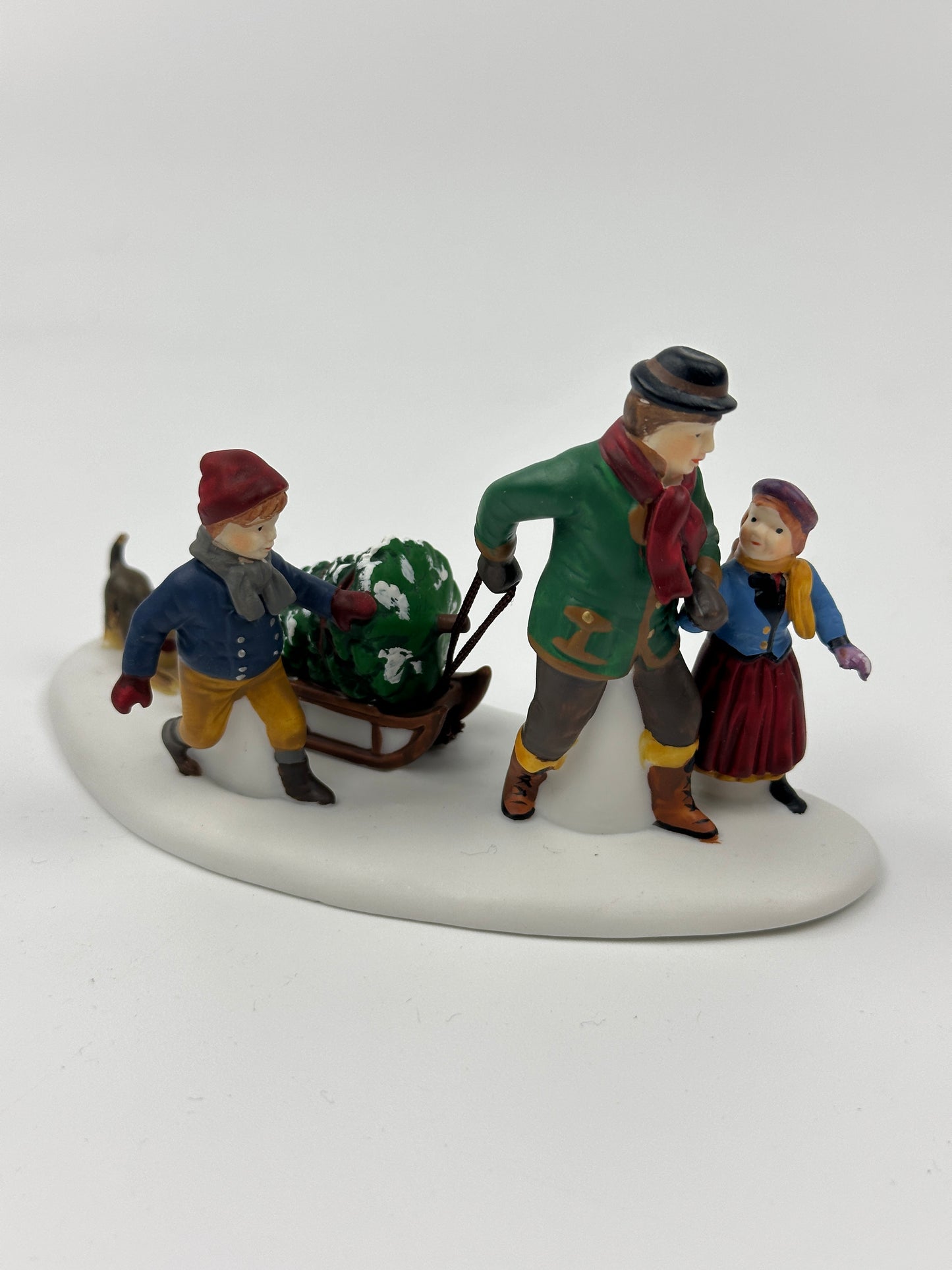 Department 56 - The Family Tree - Christmas in the City