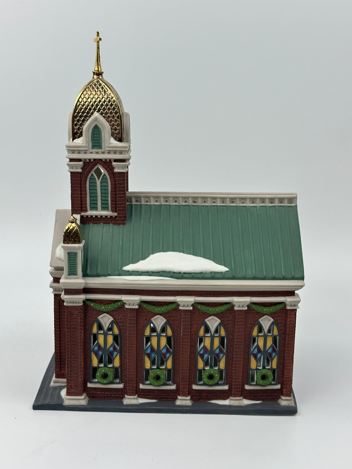 Department 56 - Holy Name Church - Christmas in the City