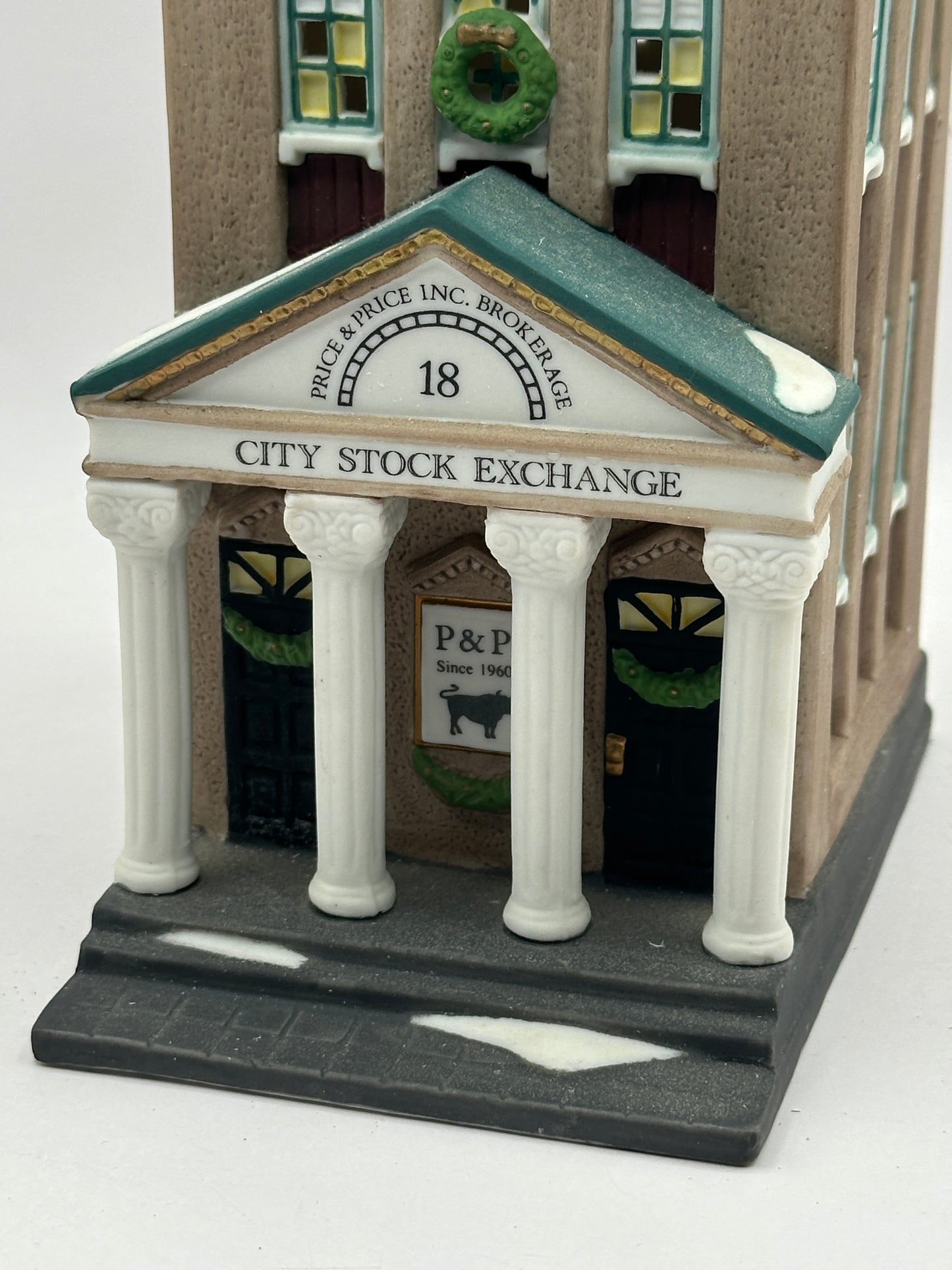 Department 56 - Brokerage House - Christmas in the City
