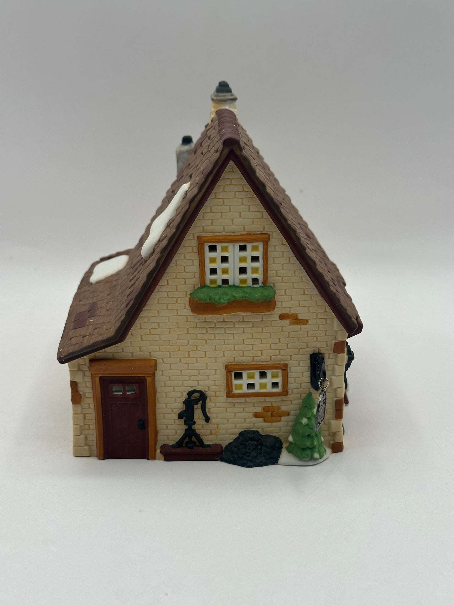 Department 56 - Wrenbury Baker - Dickens’ Village