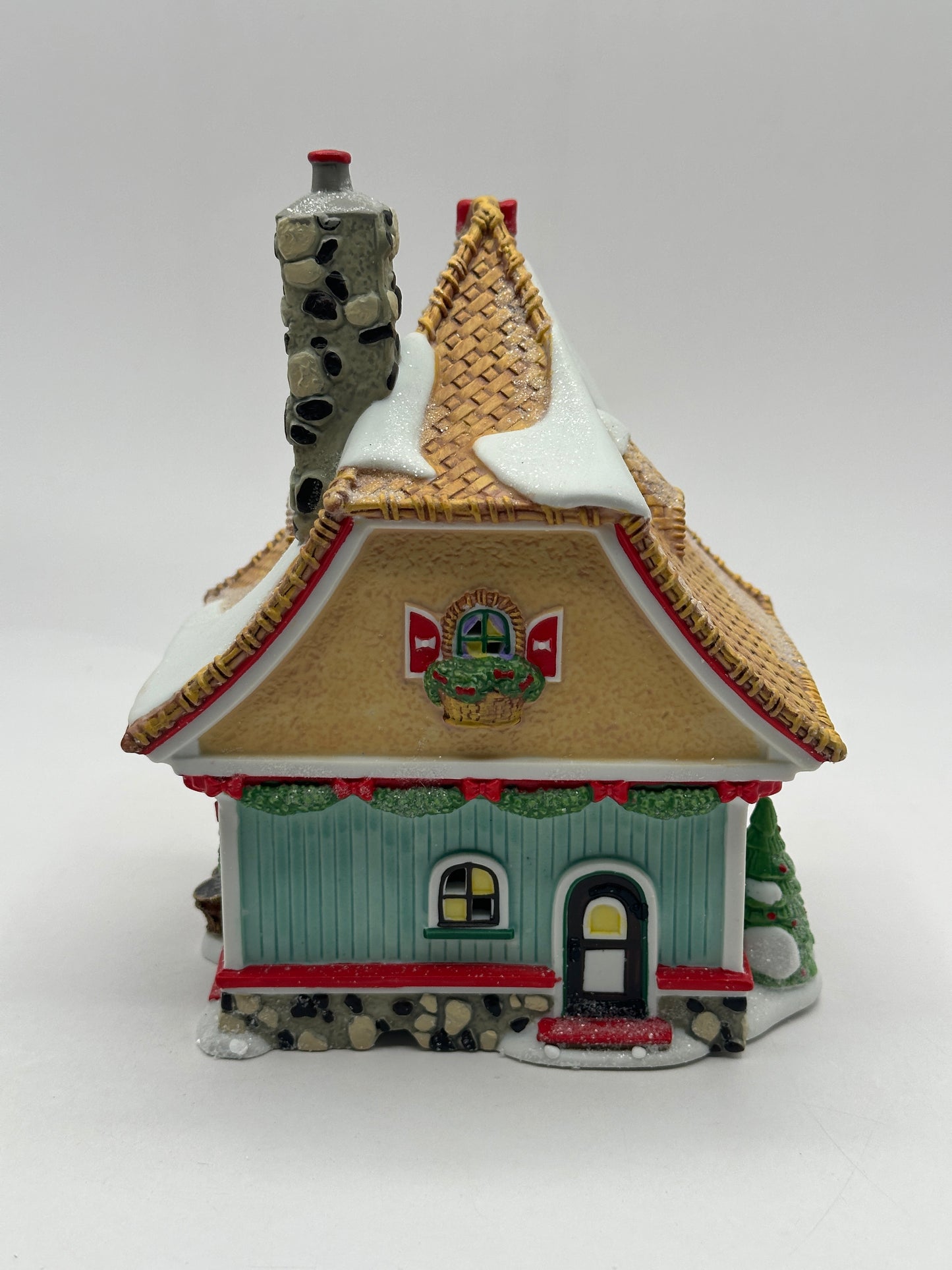 Department 56 - Baskets & Bows - North Pole Series