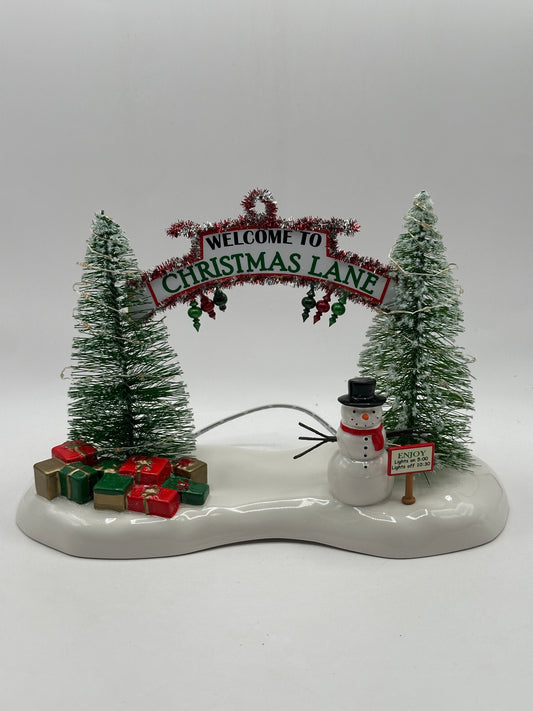 Department 56 - A Festive Christmas Gate - Original Snow Village