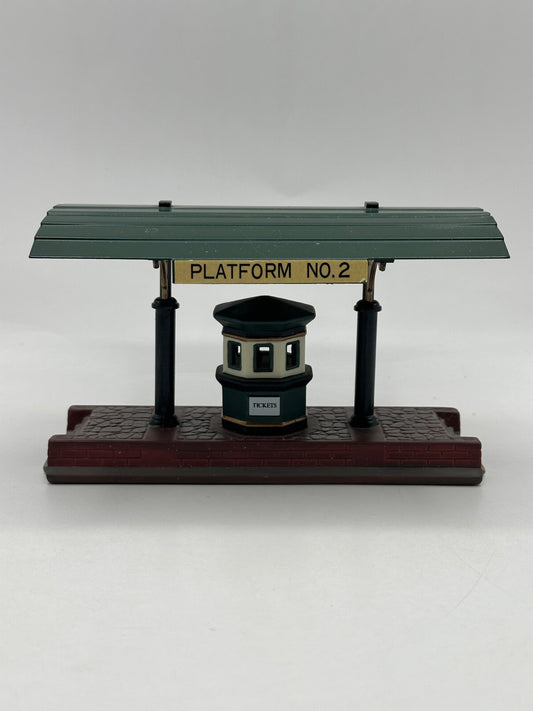 Department 56 - Victoria Station Train Platform - Dickens' Village
