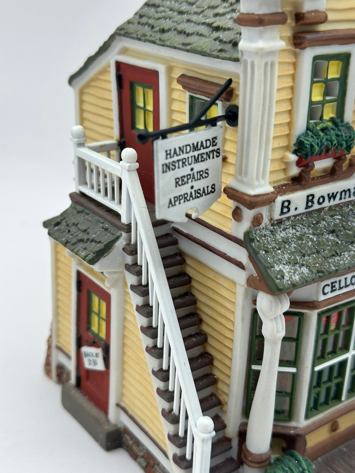 Department 56 - Benjamin Bowman Violin Maker - New England Village