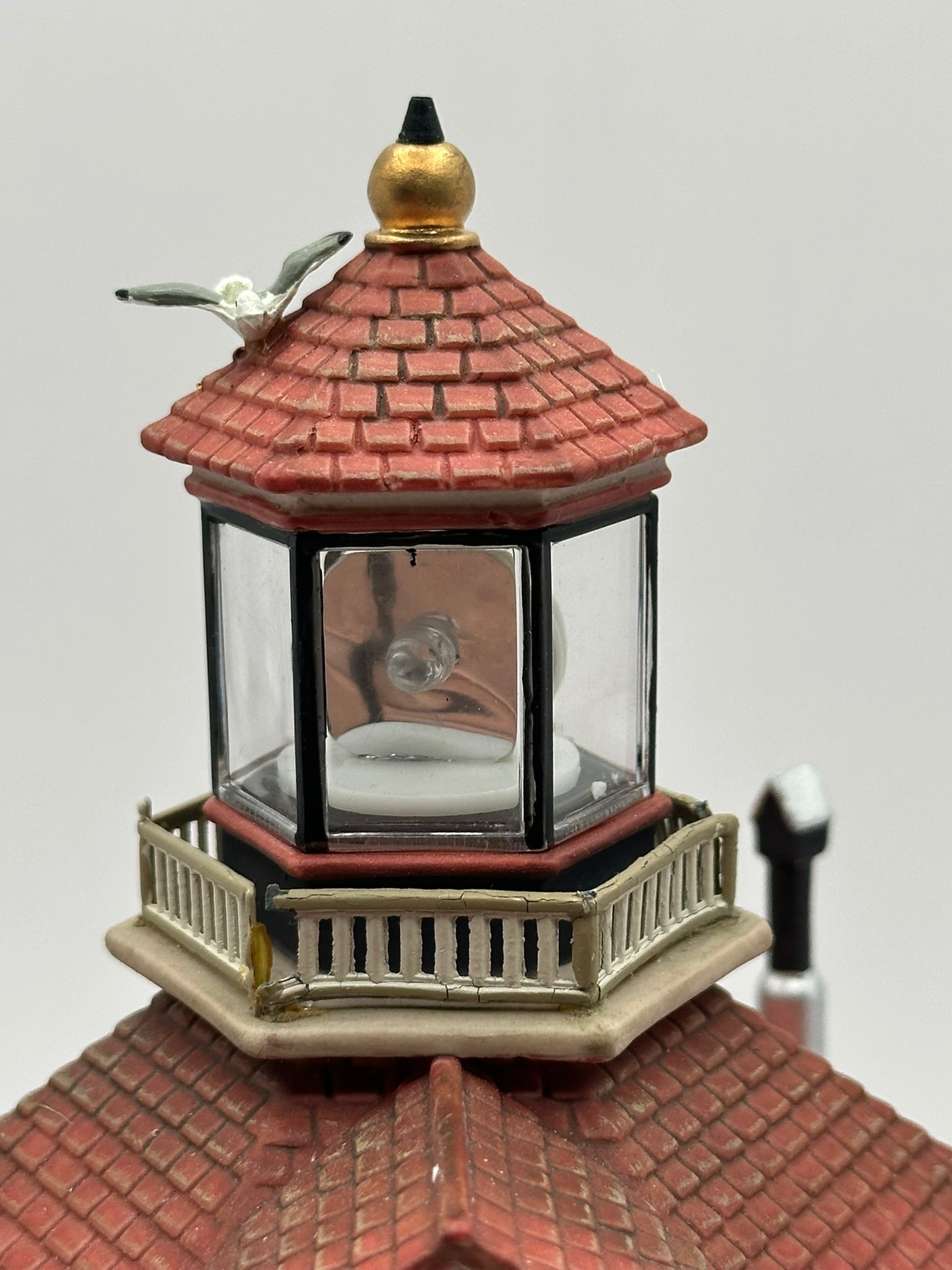 Department 56 - Breakers Point Lighthouse - New England Village