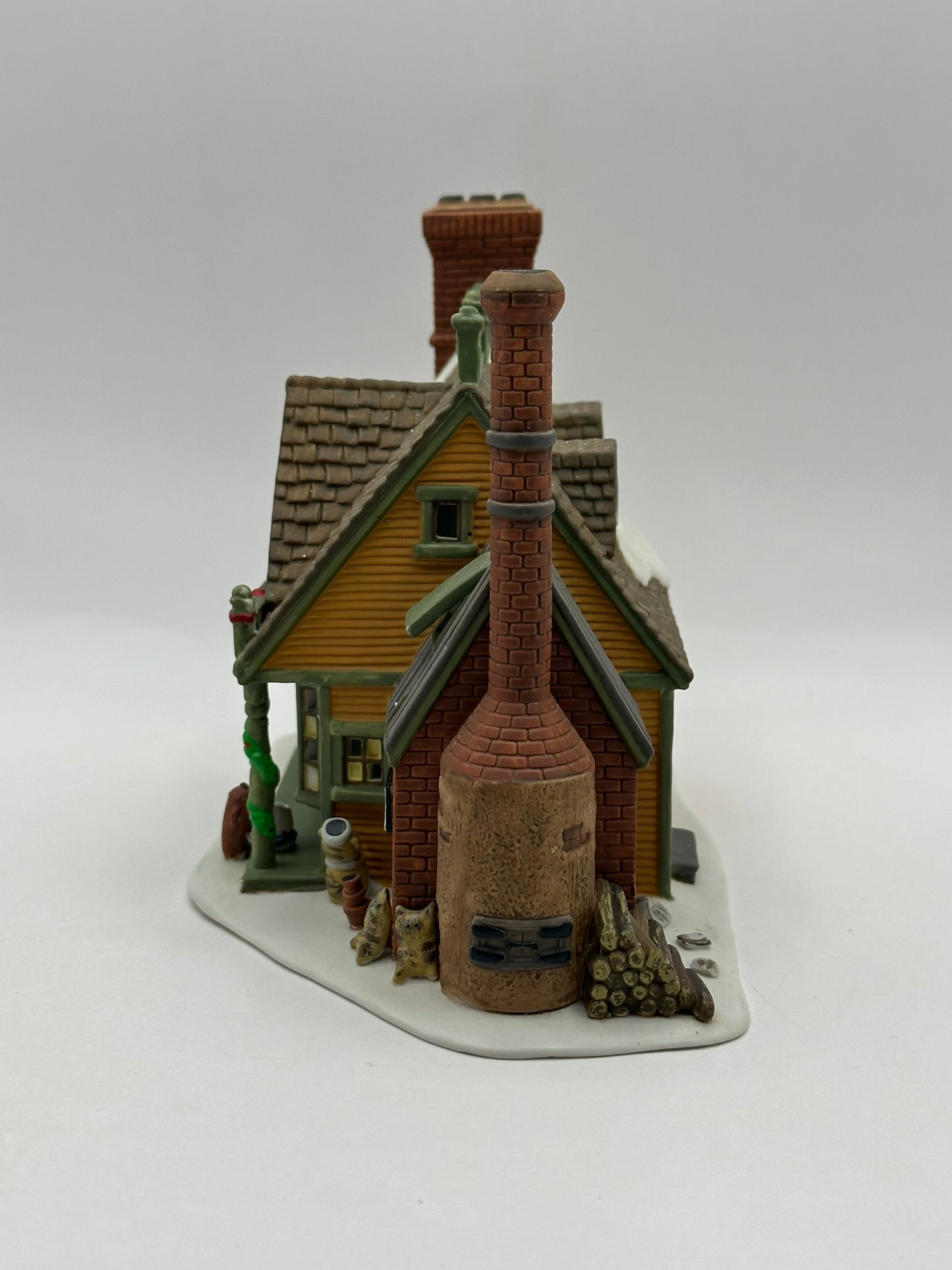 Department 56 - East Willet Pottery - New England Village