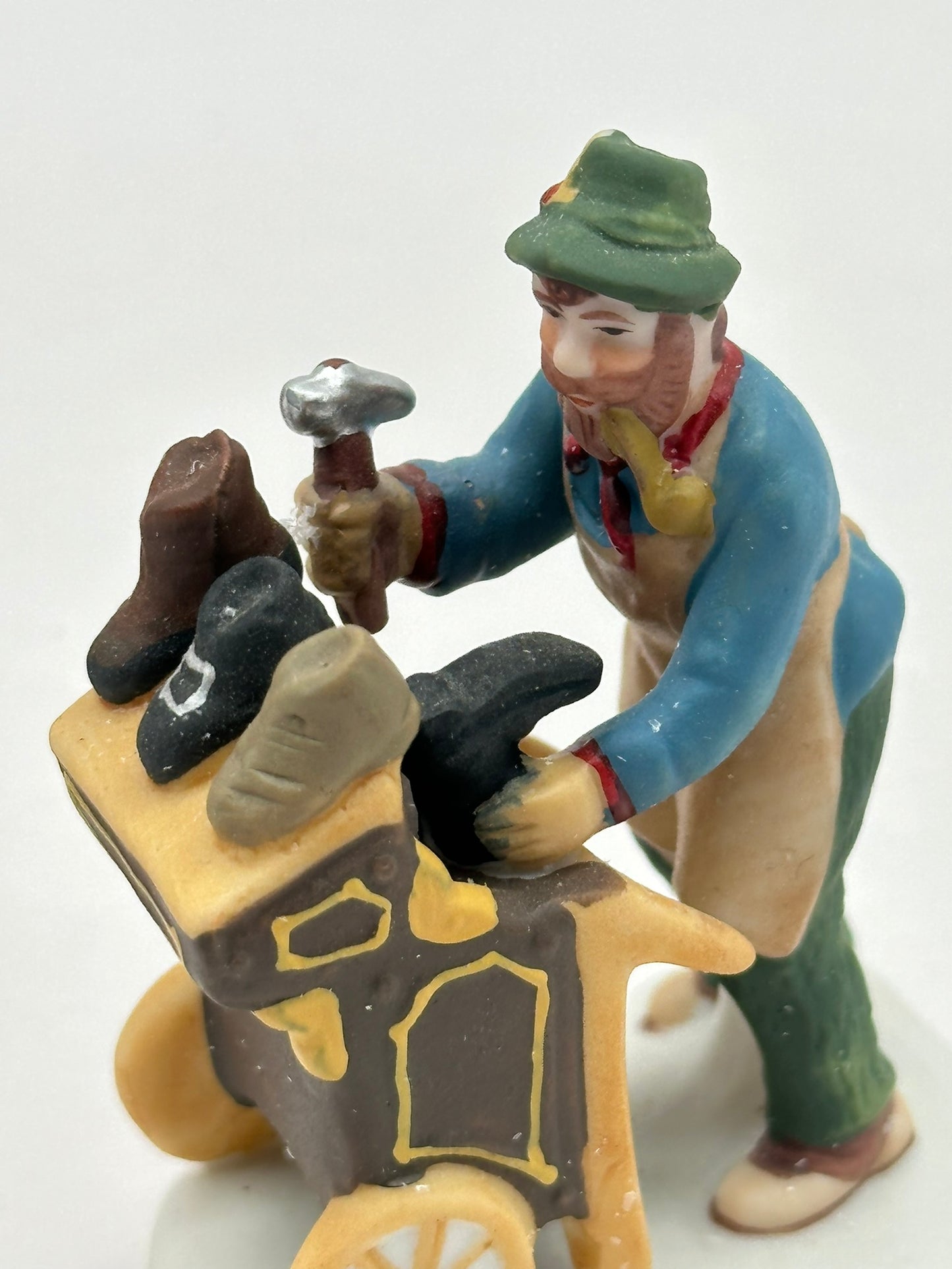 Department 56 - Cobbler & Clock Peddler - Dickens' Village