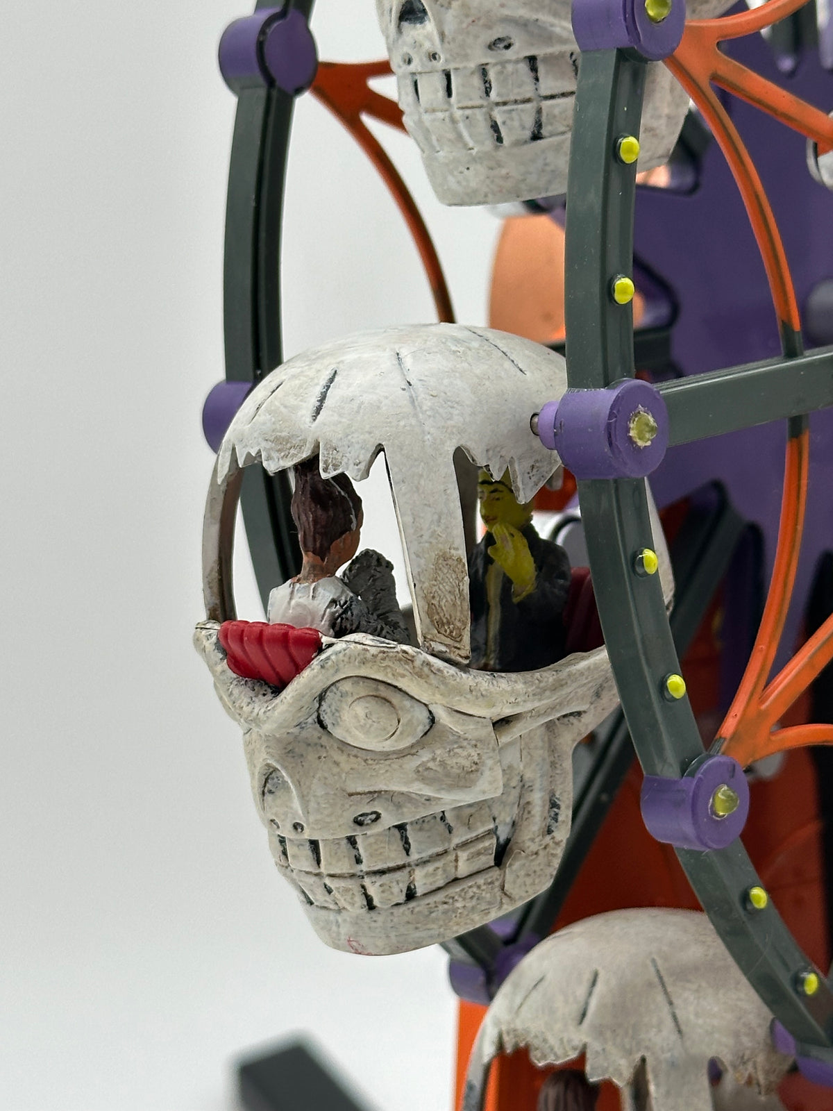 Lemax Spooky Town - The Wheel of Horror